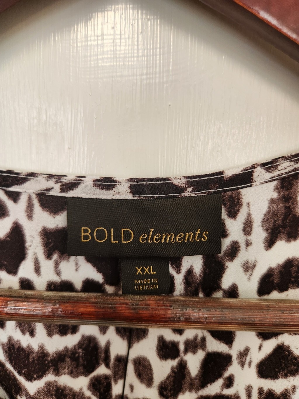 Bold Elements Animal Print Cold Shoulder Blouse XXL Brown & White