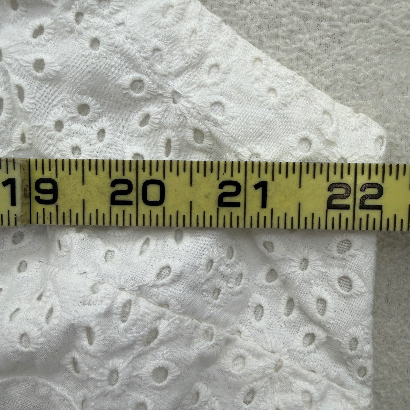 Virtuelle Tank Top Womens 16 White Linen Cotton Eyelet Embroidered Sleeveless