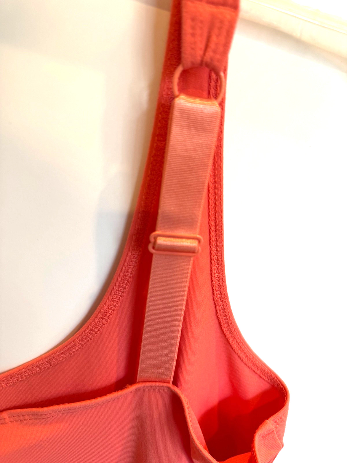CHICO’s Tank Coral Salmon Scoop Neck Stretch Adjustable Strap Size 1 Small Med