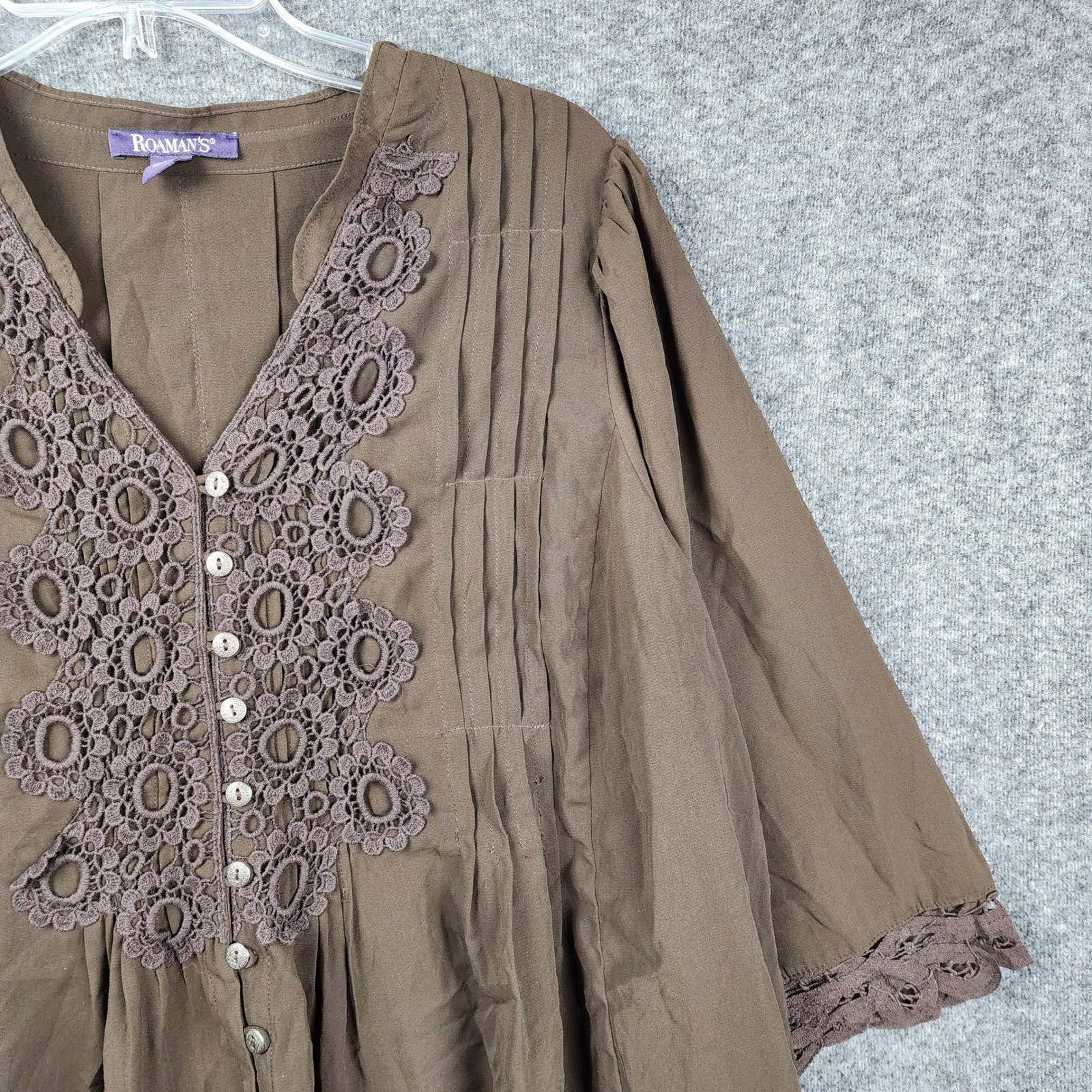 Roaman’s Crochet Lace Tunic Women 16W Brown Pintuck Button Front 3/4 Sleeve