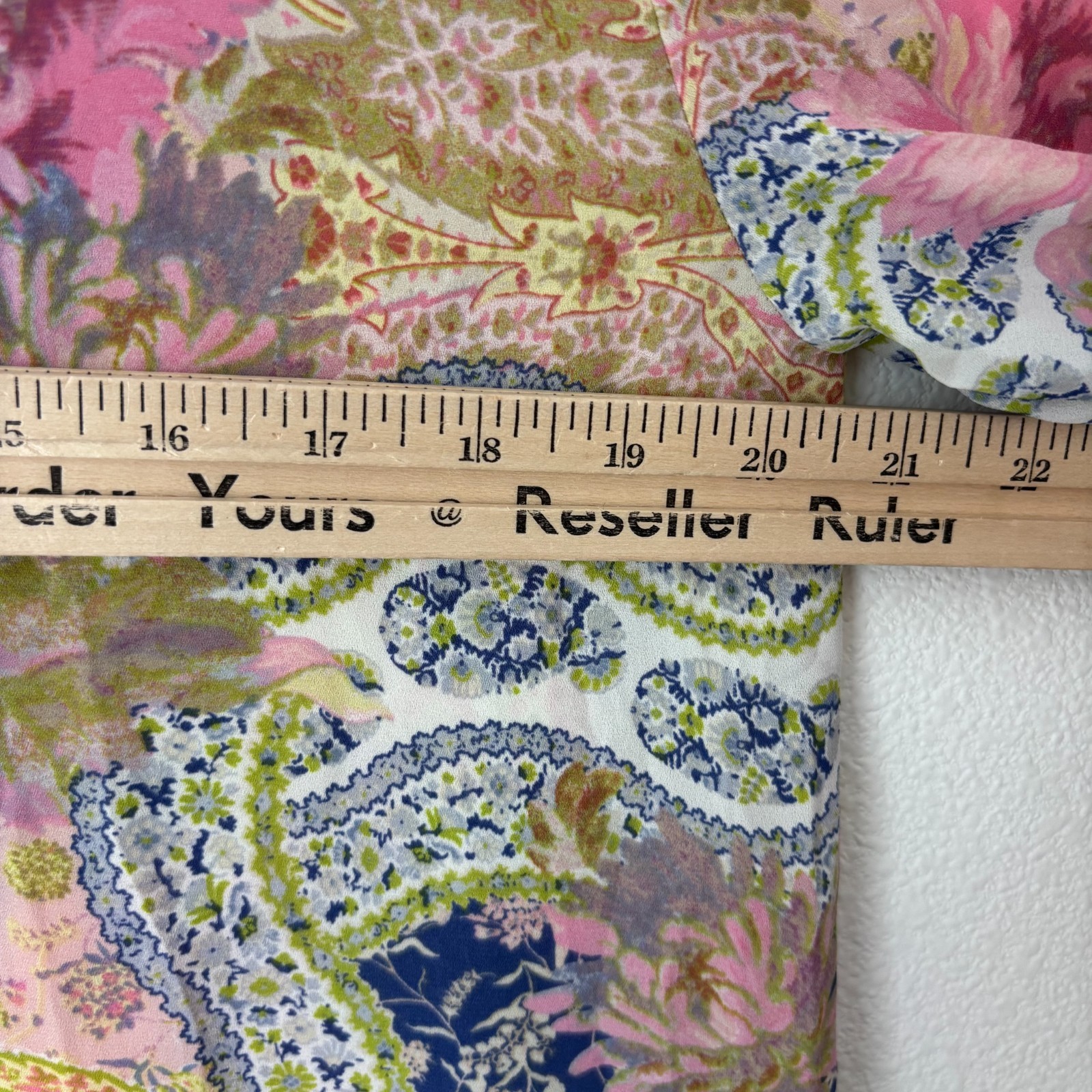 Rose & Olive Top Women’s Medium Pink Yellow Blue Floral Paisley Blouse Romantic