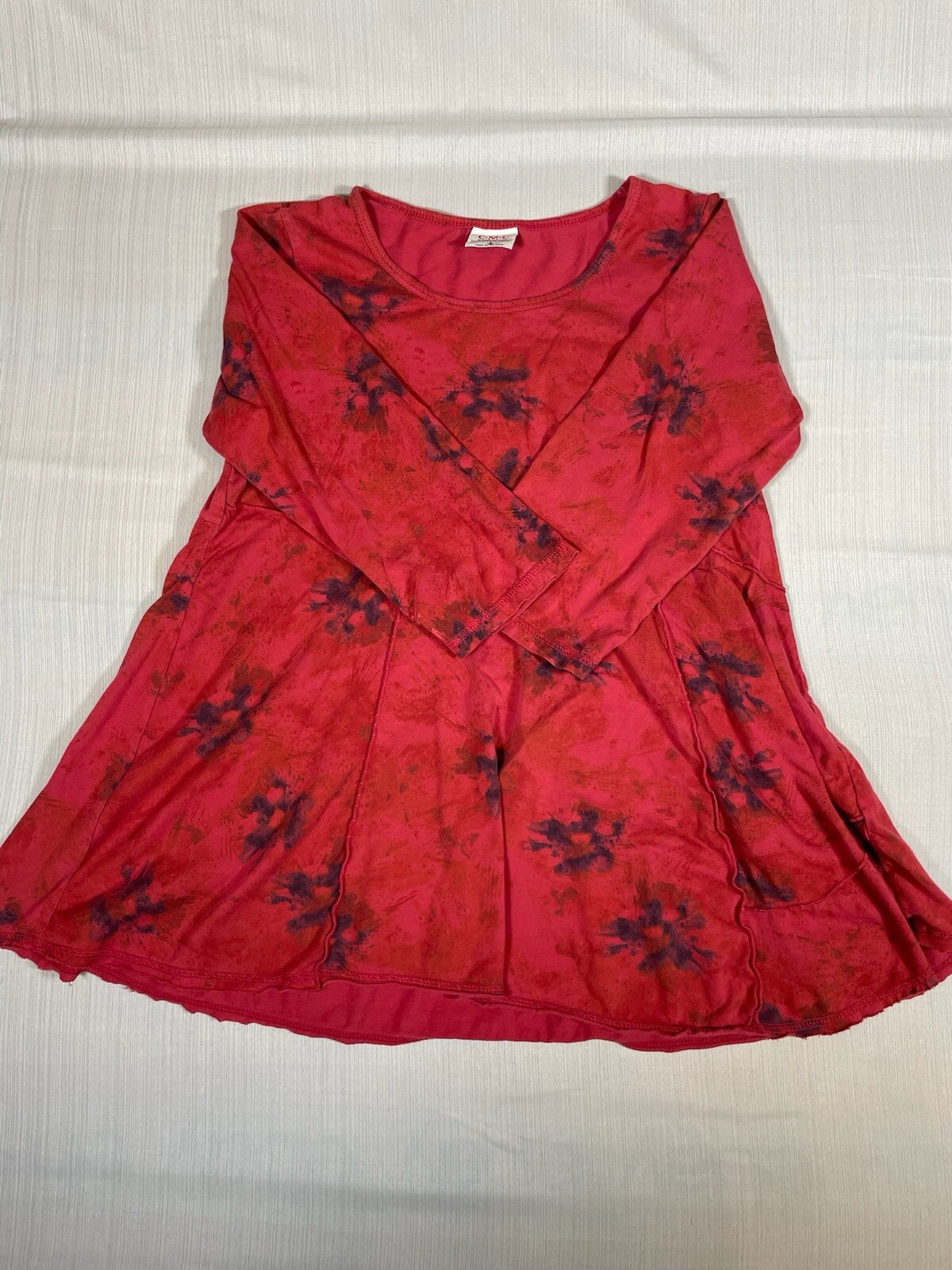 C.M.C. by Color Me Cotton red floral 3/4 sleeve cotton top, Size S USA-made(A4)
