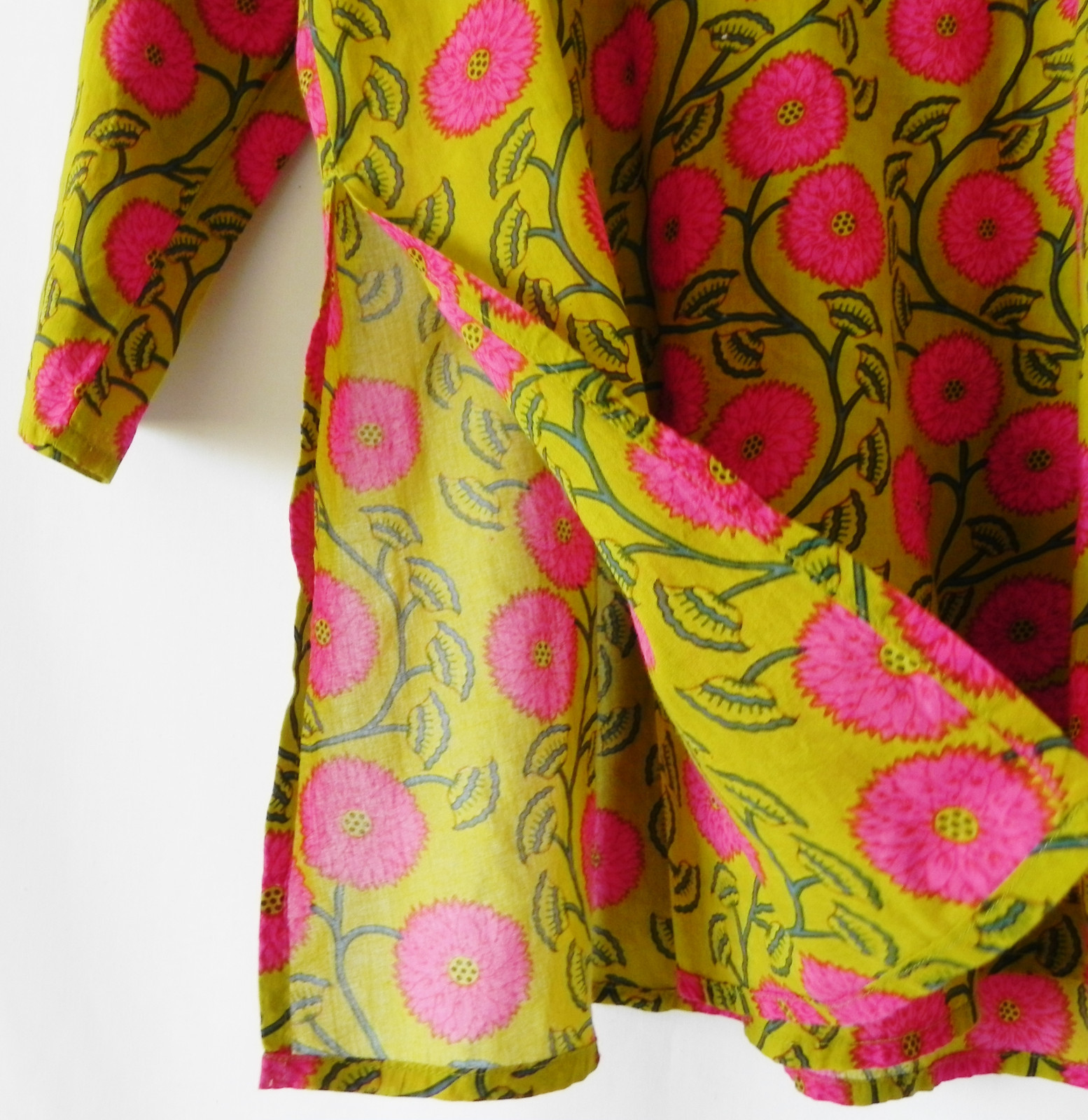 Made in India Tunic Top Slit Sides Multi-Color 3/4 Sleeve Rayon Floral L(US M)