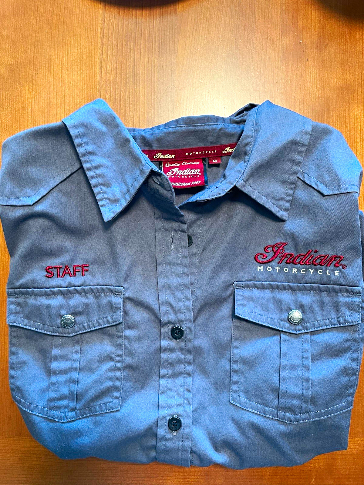 Indian Motorcycle Staff Shirt Women M Gray Short Sleeve Button-Up Embroidered