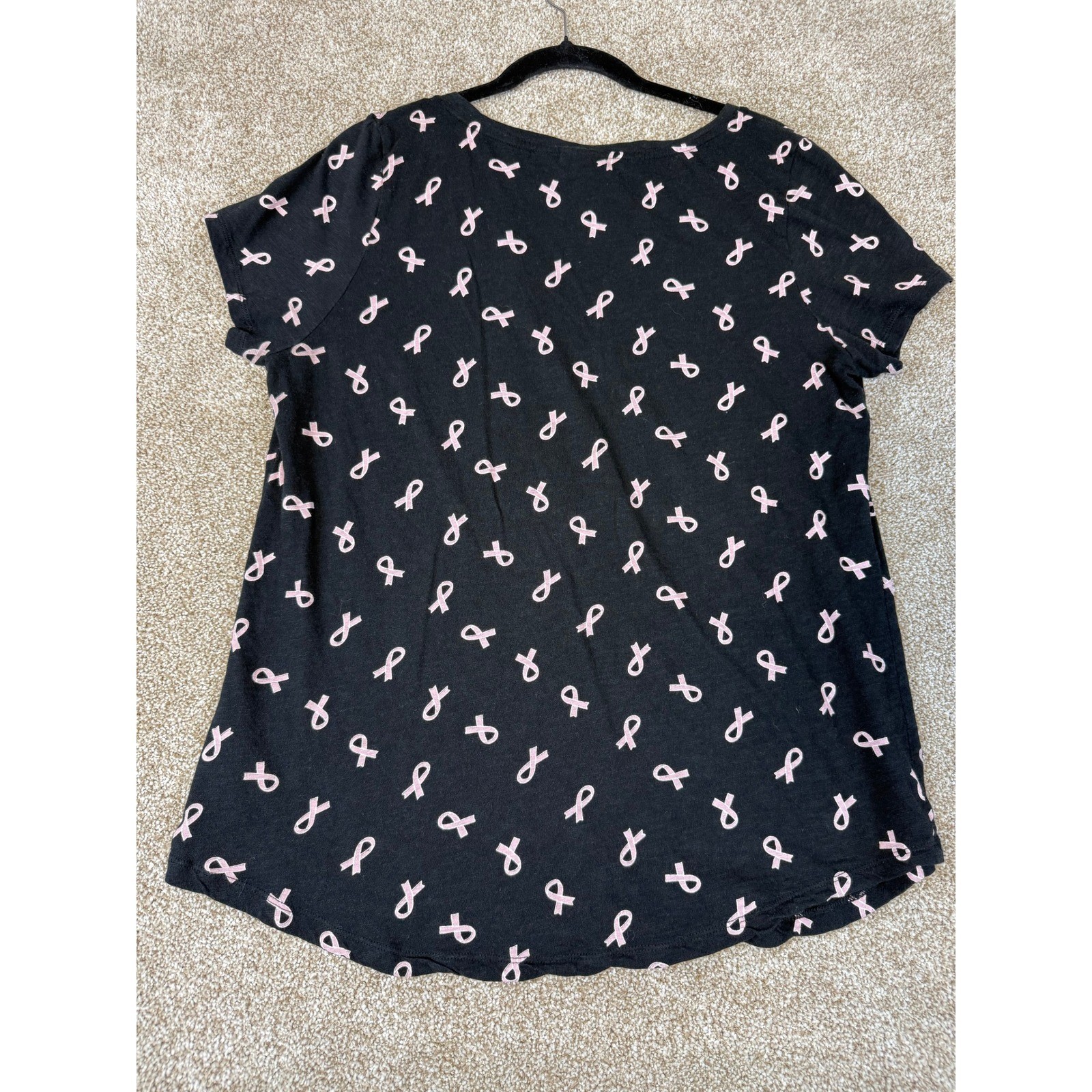 Torrid Womens Plus Shirt 1 Black Pink Breast Cancer Awareness Ribbon V-Neck Tee