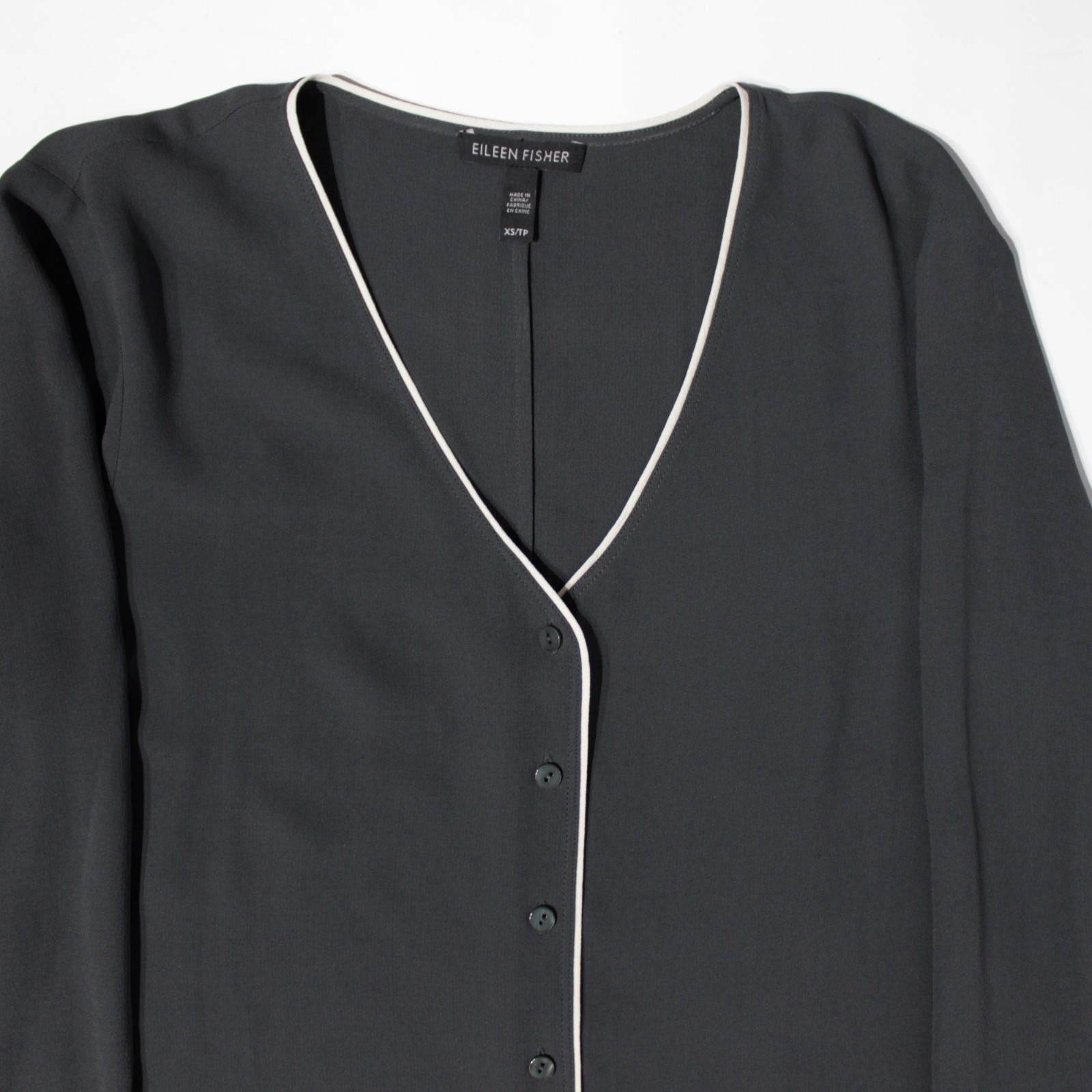 Eileen Fisher 100% Silk Oversized Dark Gray Button Up Top Blouse Women Size XS