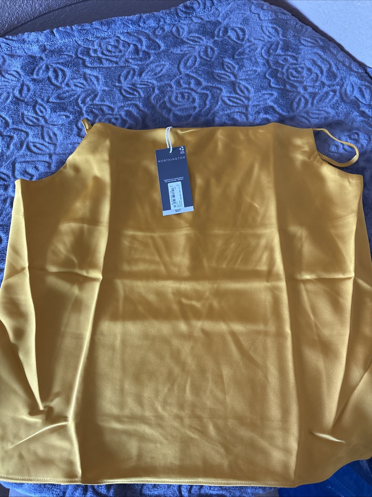 Worthington tops Women’s Román Gold Sz. Extra Large