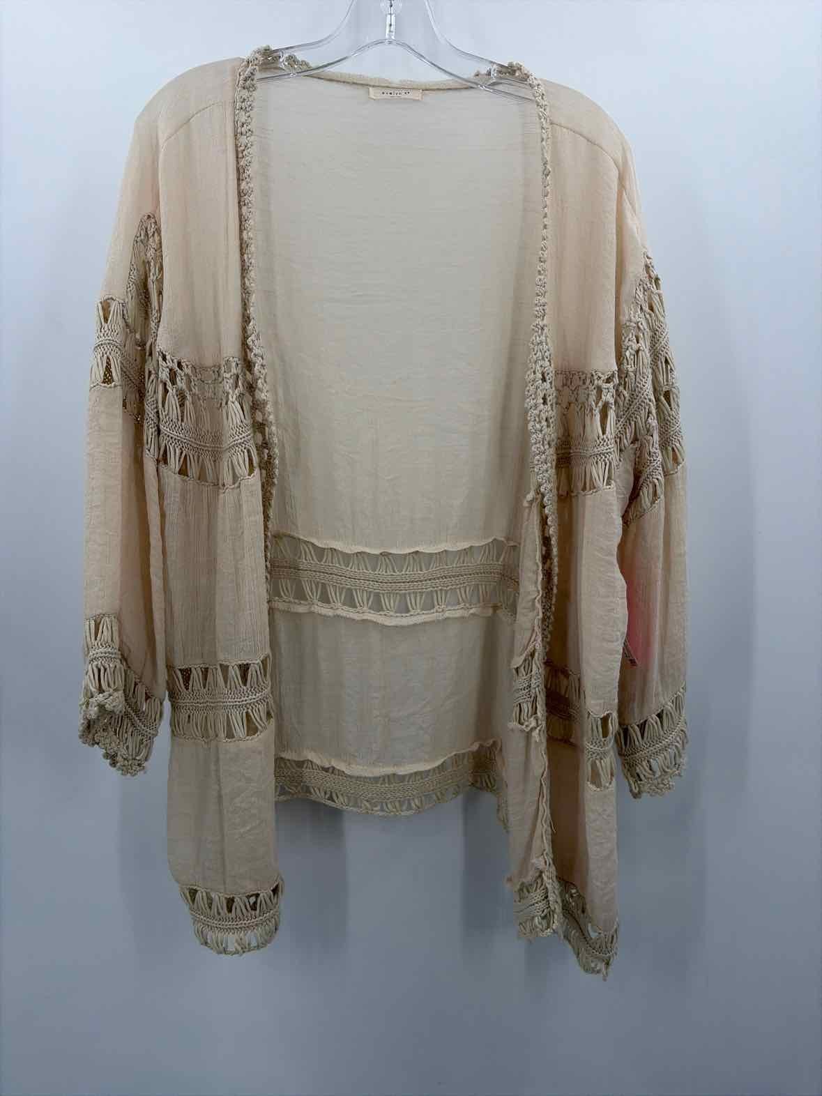 Pre-Owned Evelyn K Tan Size One Size Cardigan Blouse