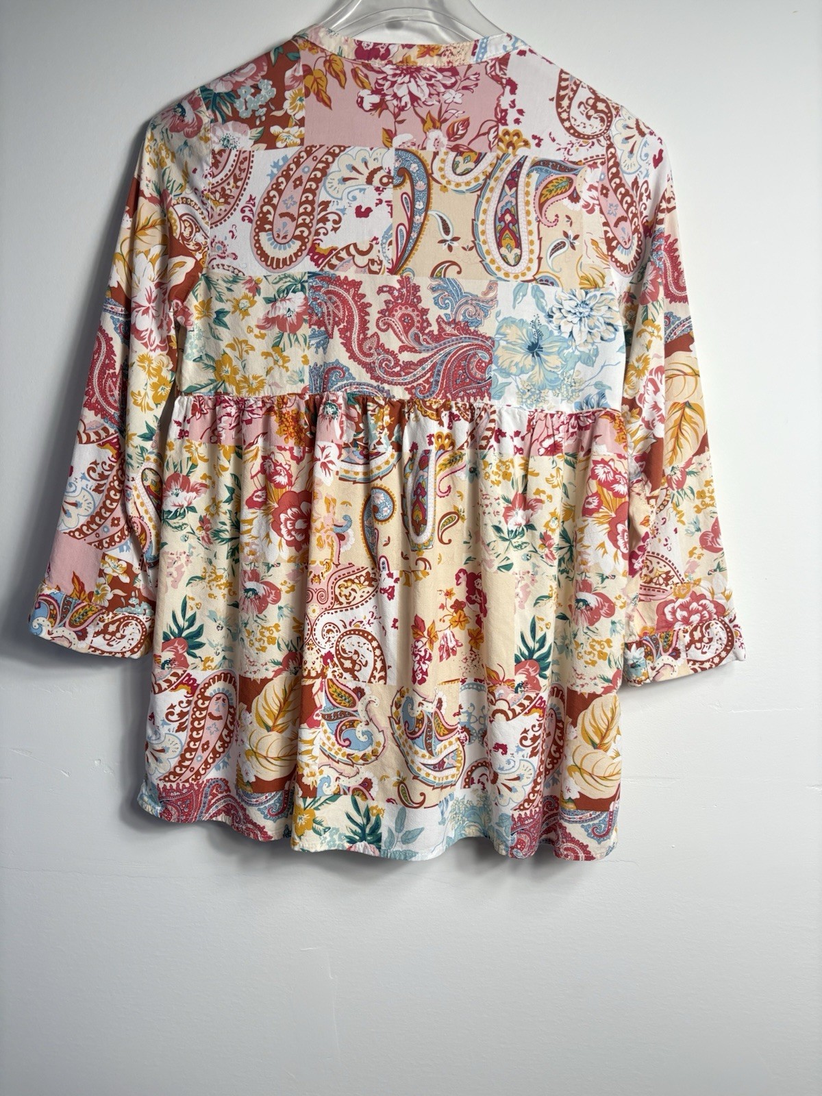 Christian Siriano NY Women’s Sz S Paisley Multicolored Button Up V-Neck Blouse