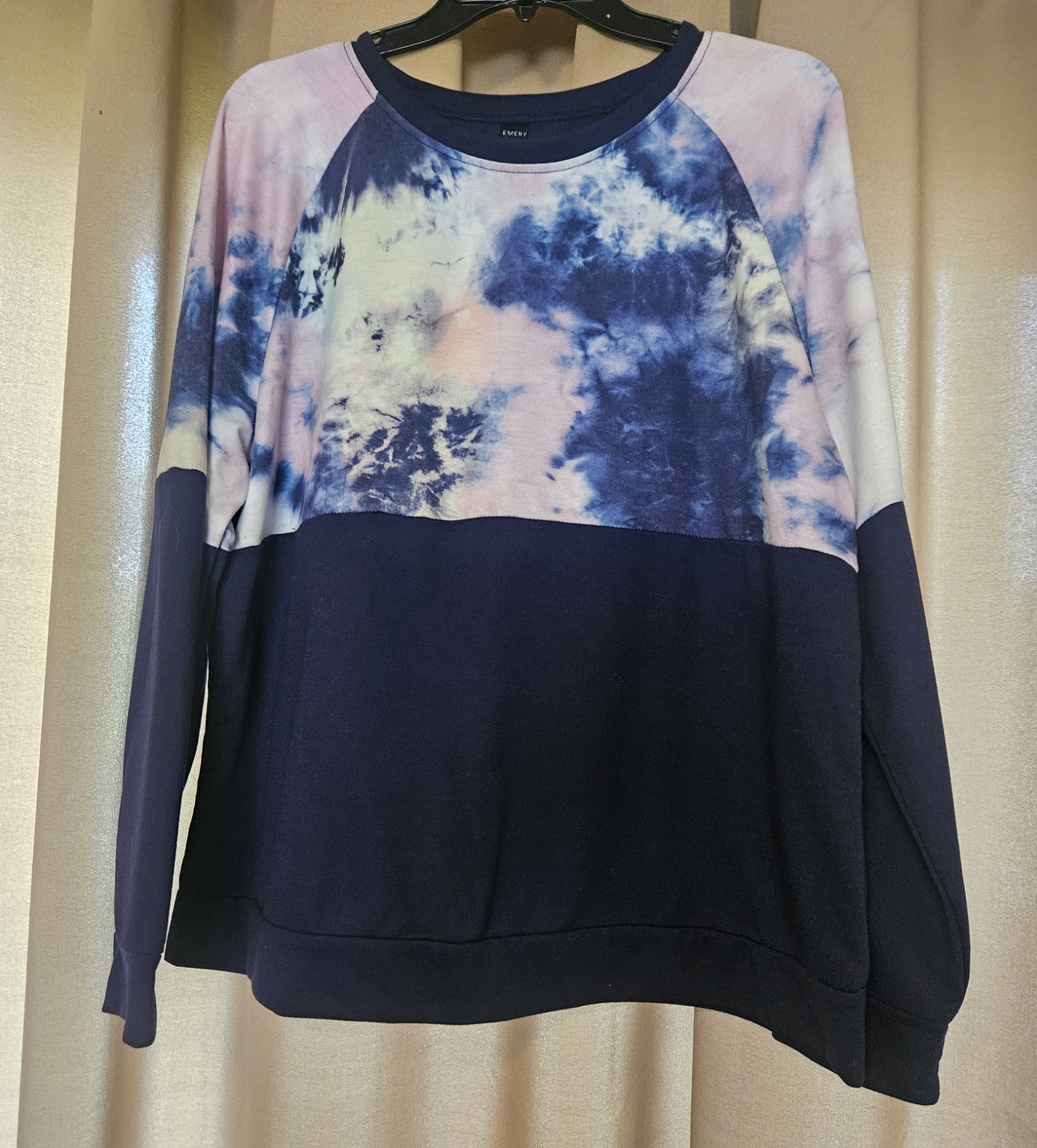 Emery Rose Women’s Top
