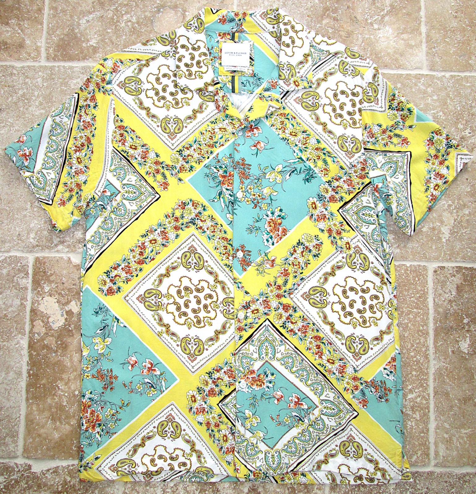 Womens M Denim & Flower Ricky Singh Short Sleeve Button Blouse Top Floral
