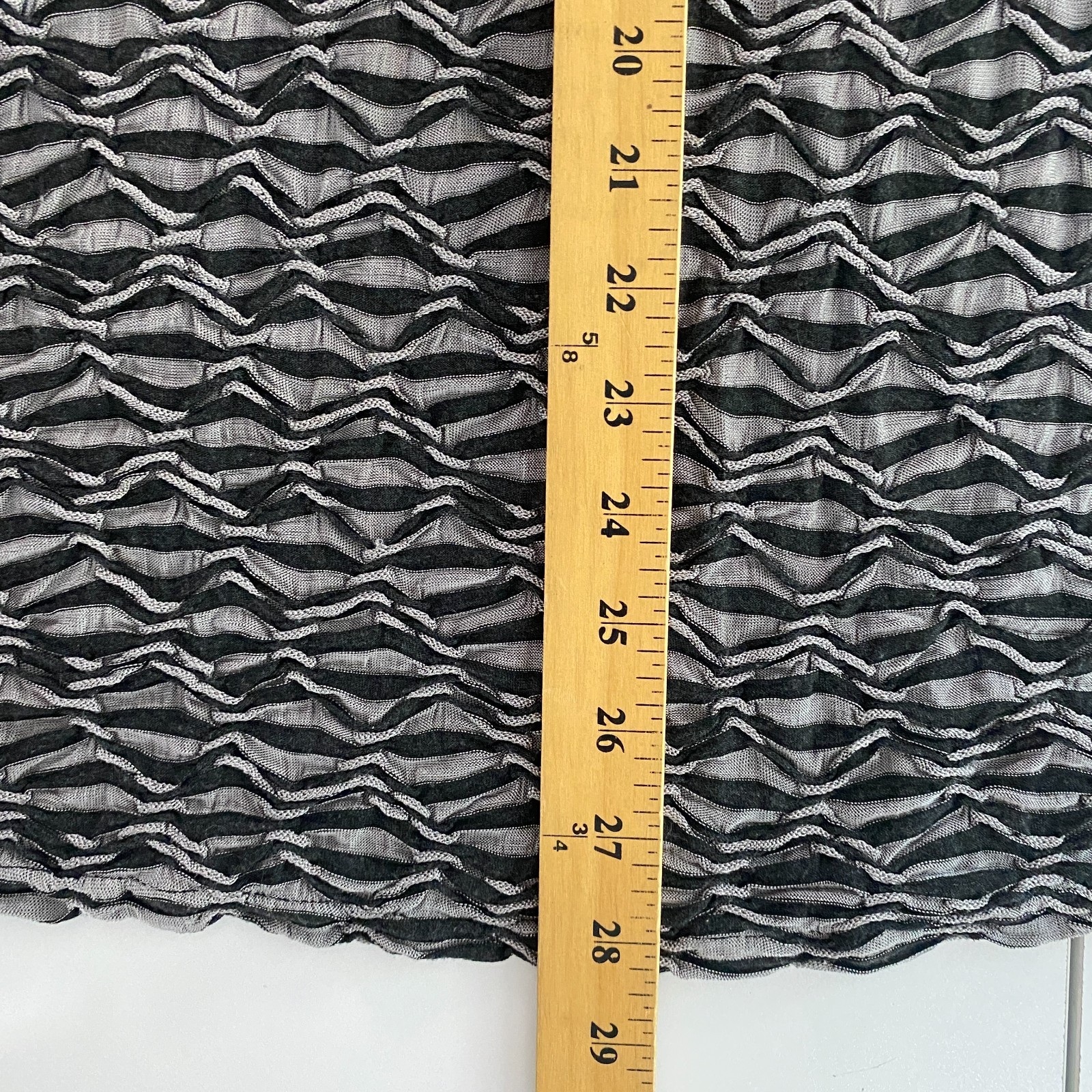 Cut Loose A-Line Tunic Size 1X Gray Black Textured 3/4 Sleeves Stretch