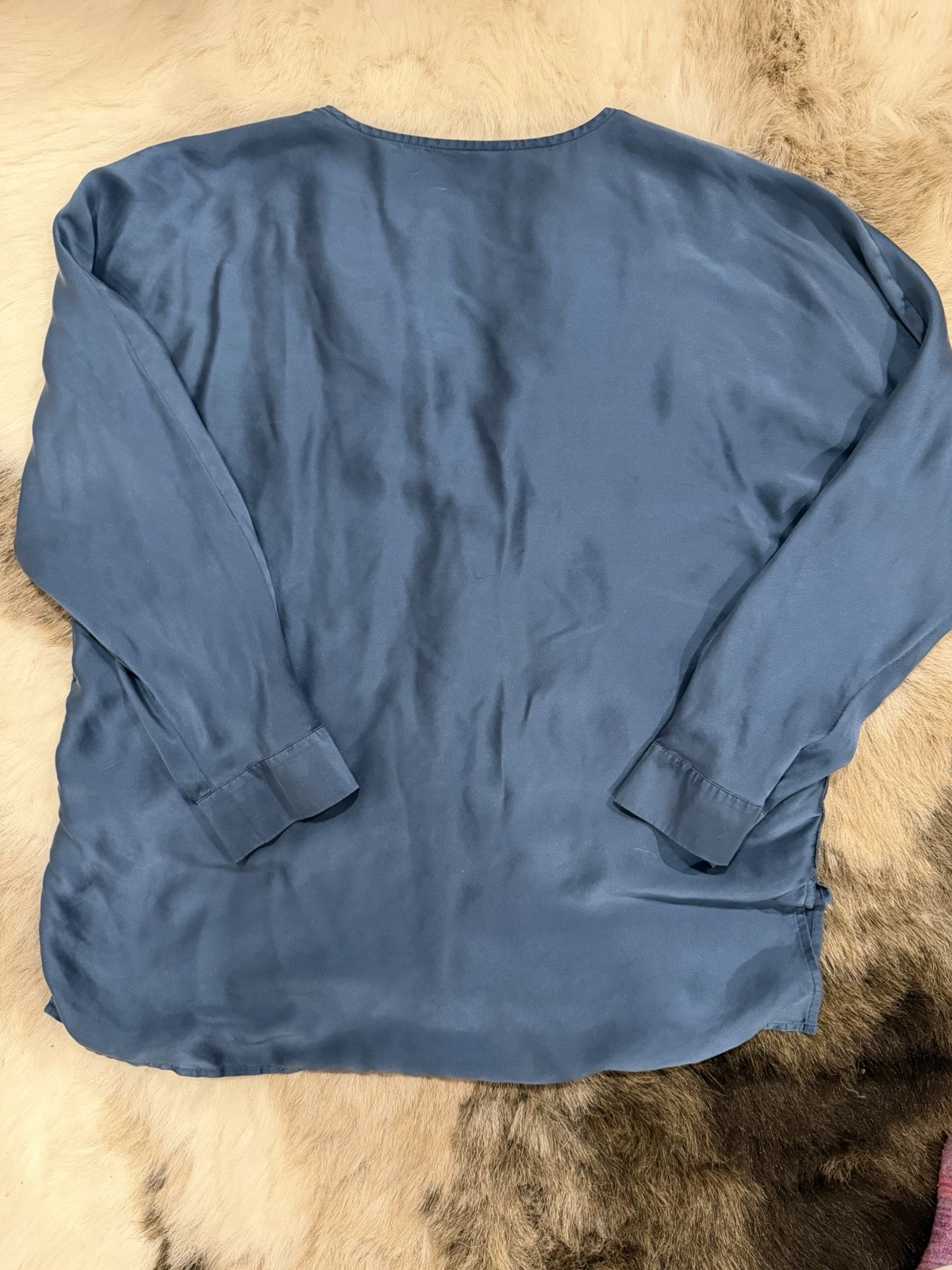 GO BY GO SILK Blue V-Neck 100% Silk Washable Blouse Top retails $378