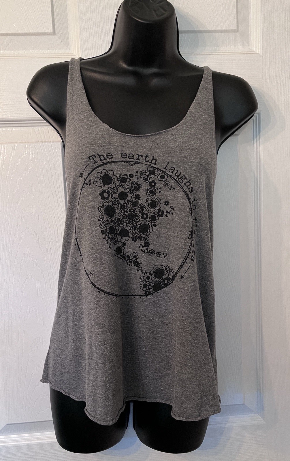 Natural Life Tank Top Large Gray “The Earth Laughs In Flowers”