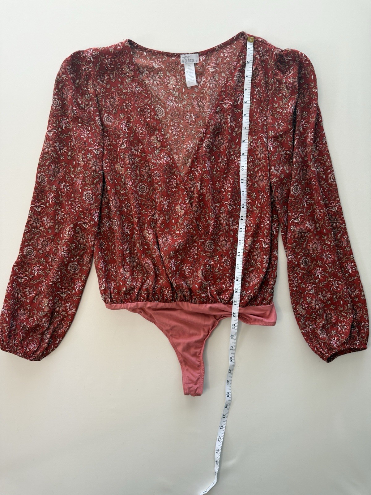 West of Melrose red floral long sleeve bodysuit blouse in women’s size Large