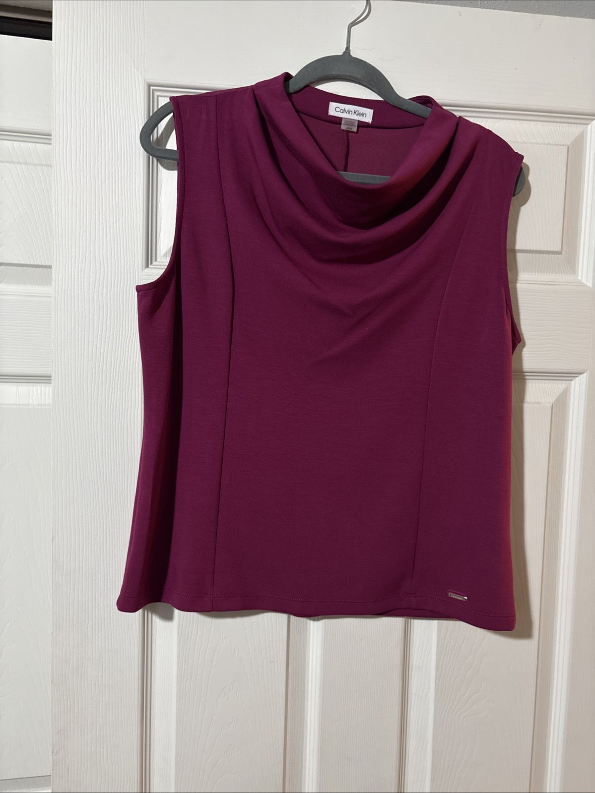 Calvin Klein Black Scoop Gathered Neck Stretchy Top Sz Large Sleeveless