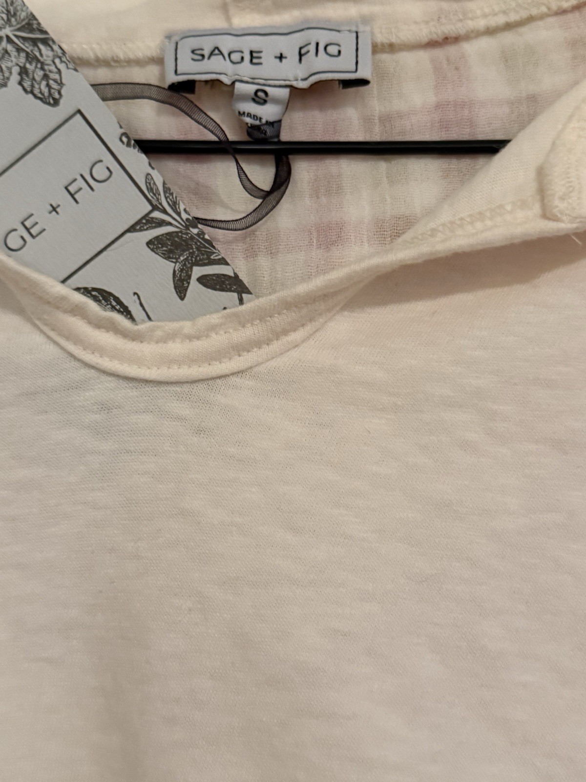 Sage+Fig Mix n Match Hooded Top with Daisy Patch Front in Cream