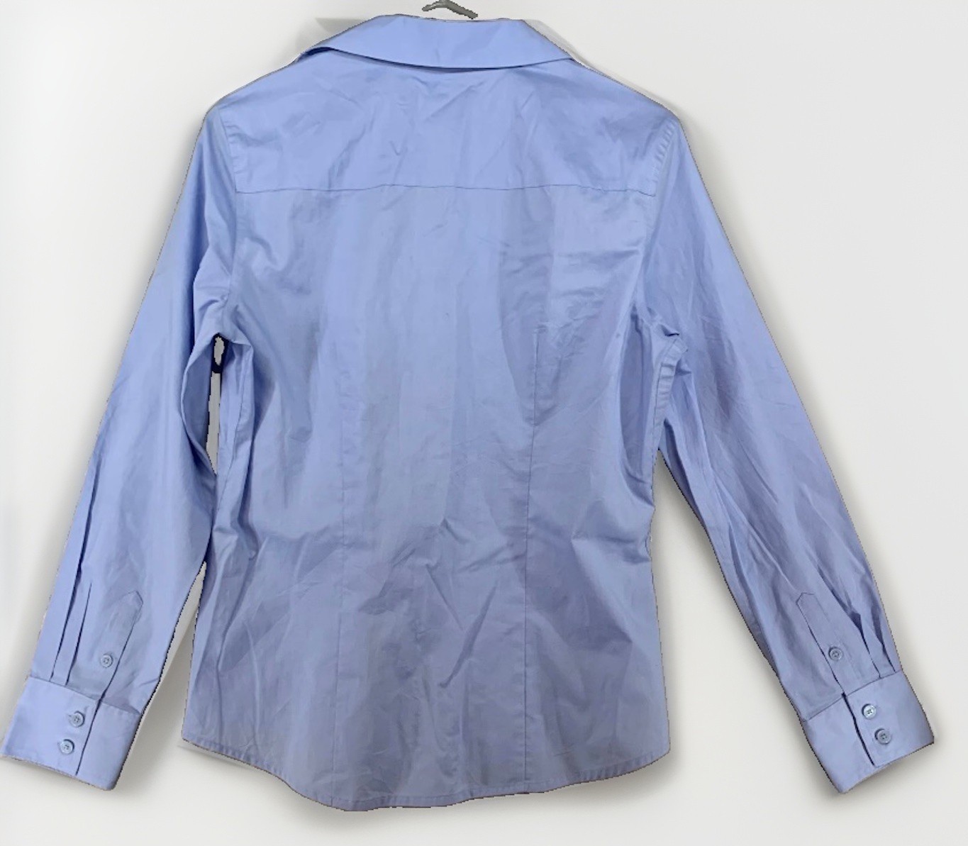 Liz Claiborne Women’s Button Down Blouse Size M Light Blue LS Cotton/Poly Shirt