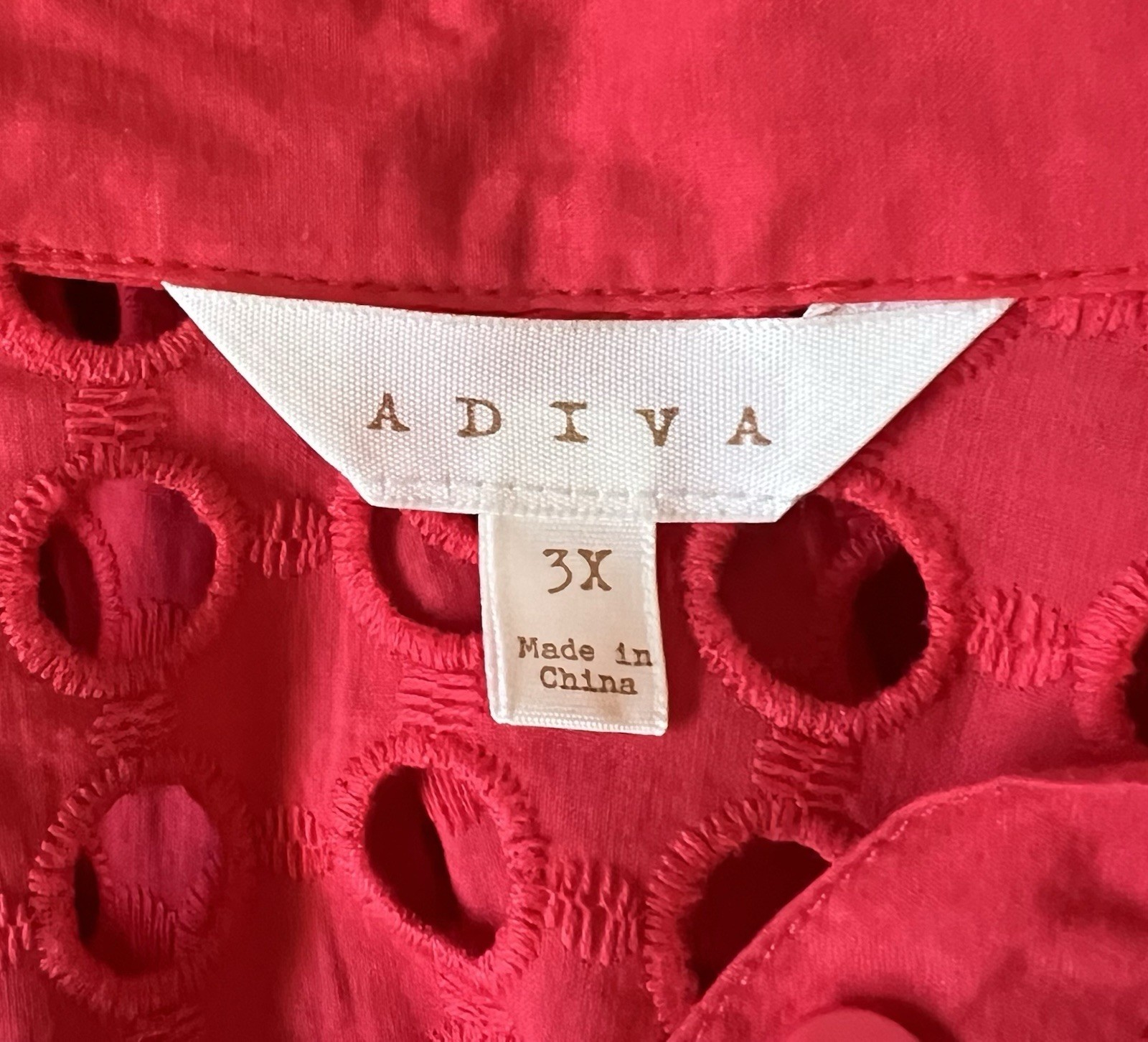 ADIVA Watermelon Openwork Eyelet Blouse Sz: 3X Button Up 3/4 Roll-Tab Sleeves