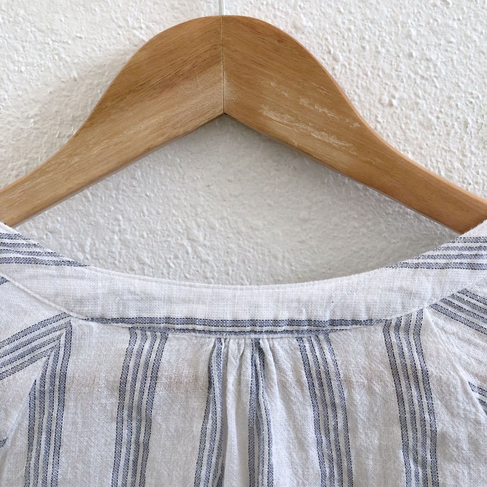 RAILS Marti Cayman Stripe V-Neck Blouse Size Medium