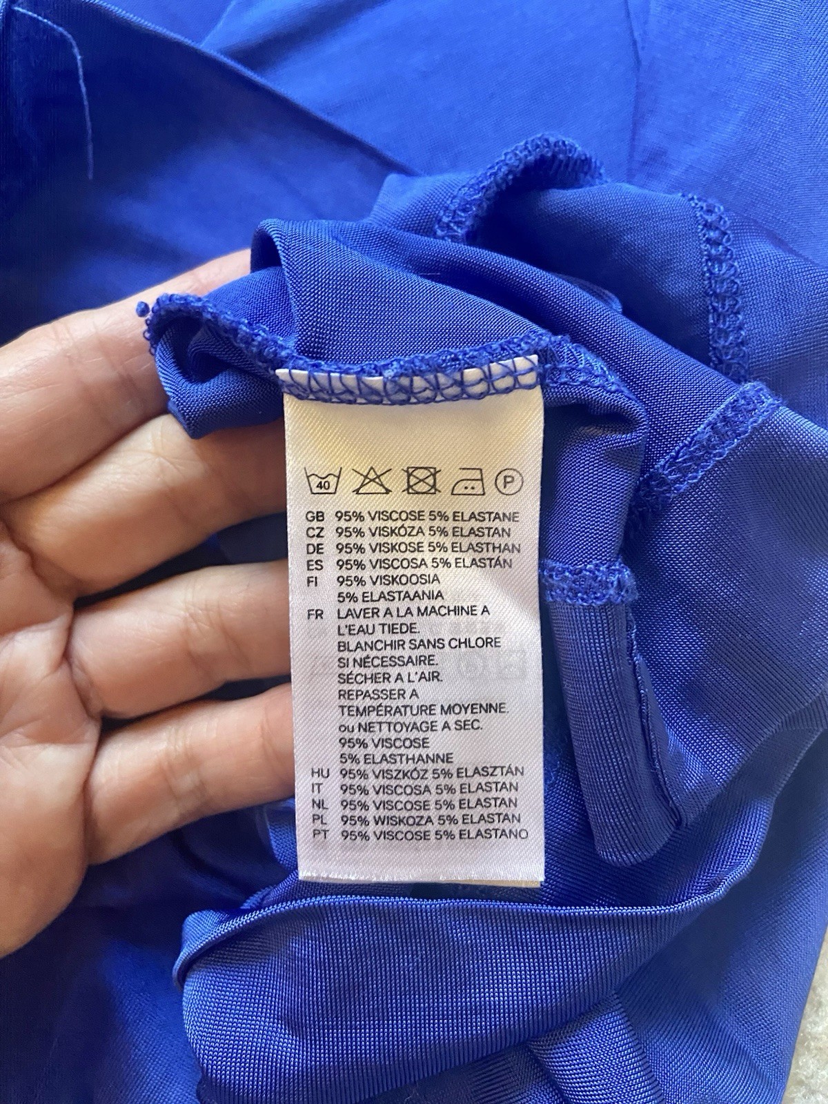 H&M Women’s Blue Solid V-Neck Ruffle Flutter Short Sleeve Jersey Top Size XS