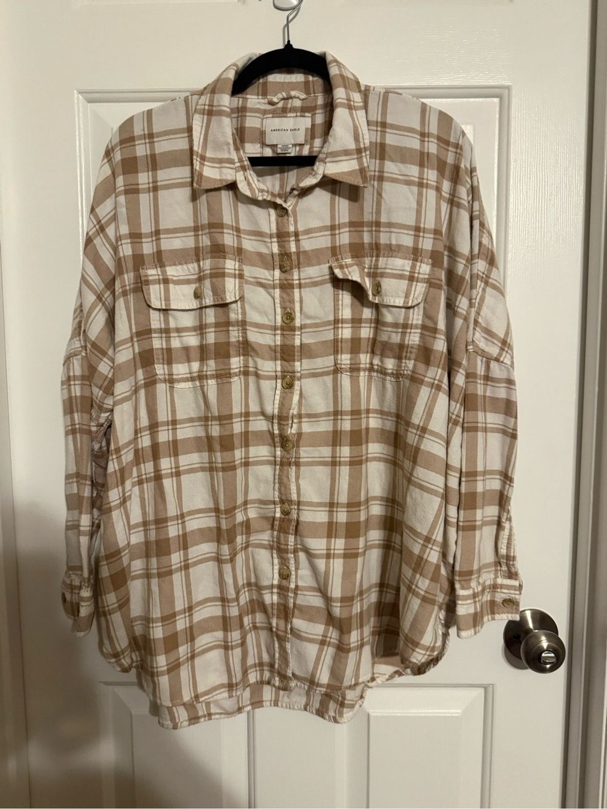 American Eagle Tan Cream Plaid Oversized Flannel Button Down Shirt Medium