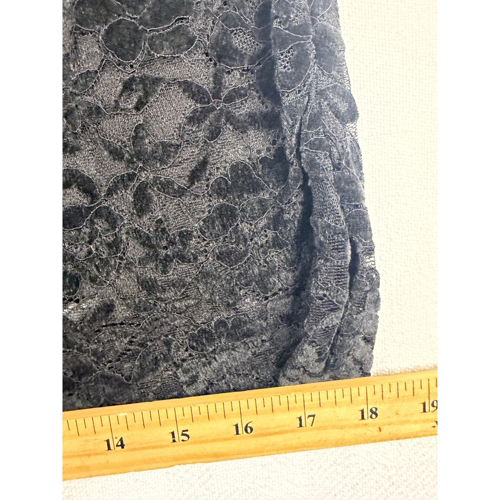 Teddi Rose Womens Black Floral Lace Short Sleeve Keyhole Back Blouse Size M NEW