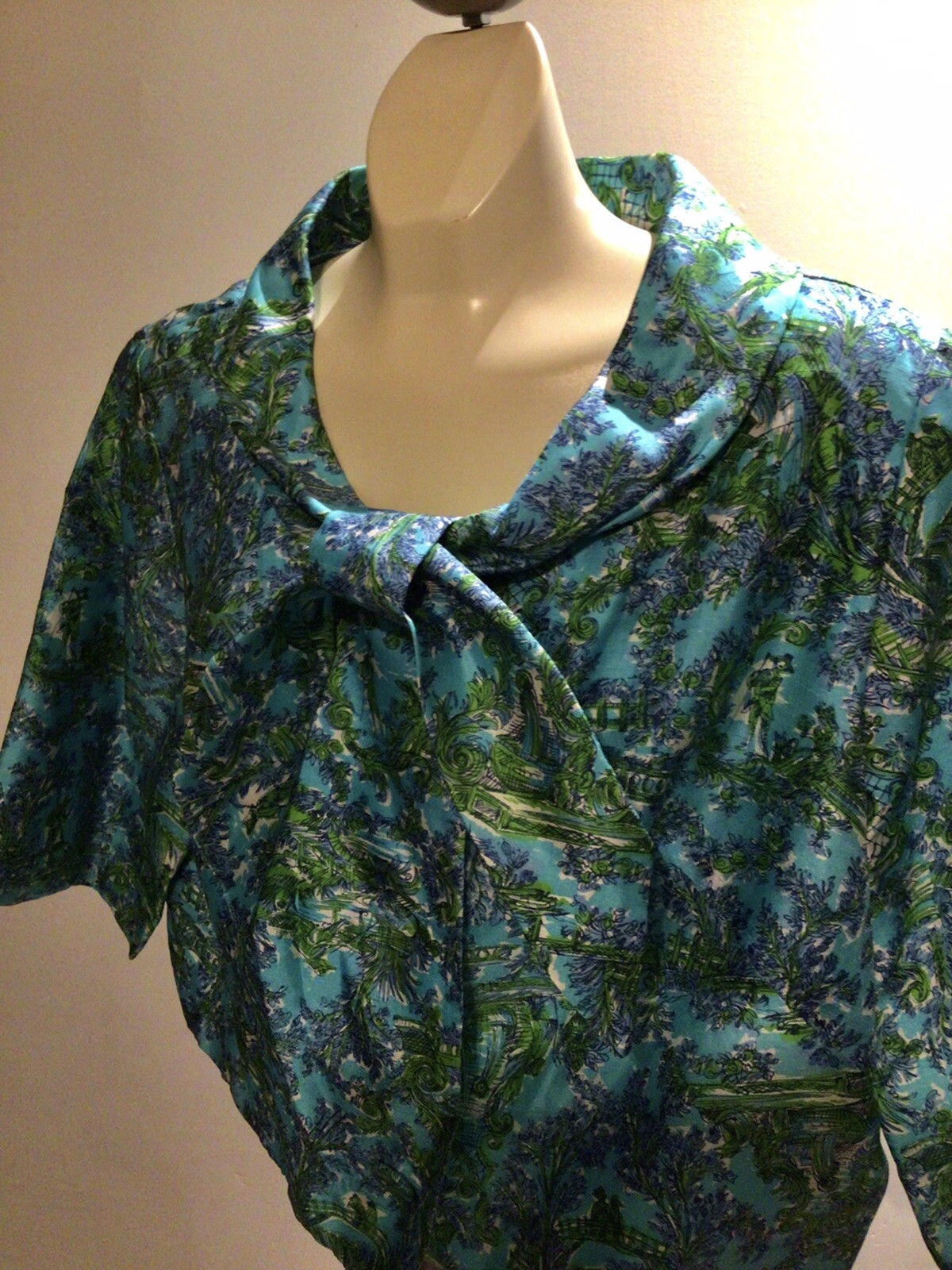 NOS Vtg 60’s Silk Sash Collar Boxy Turquoise Floral Short Sleeve Blouse L