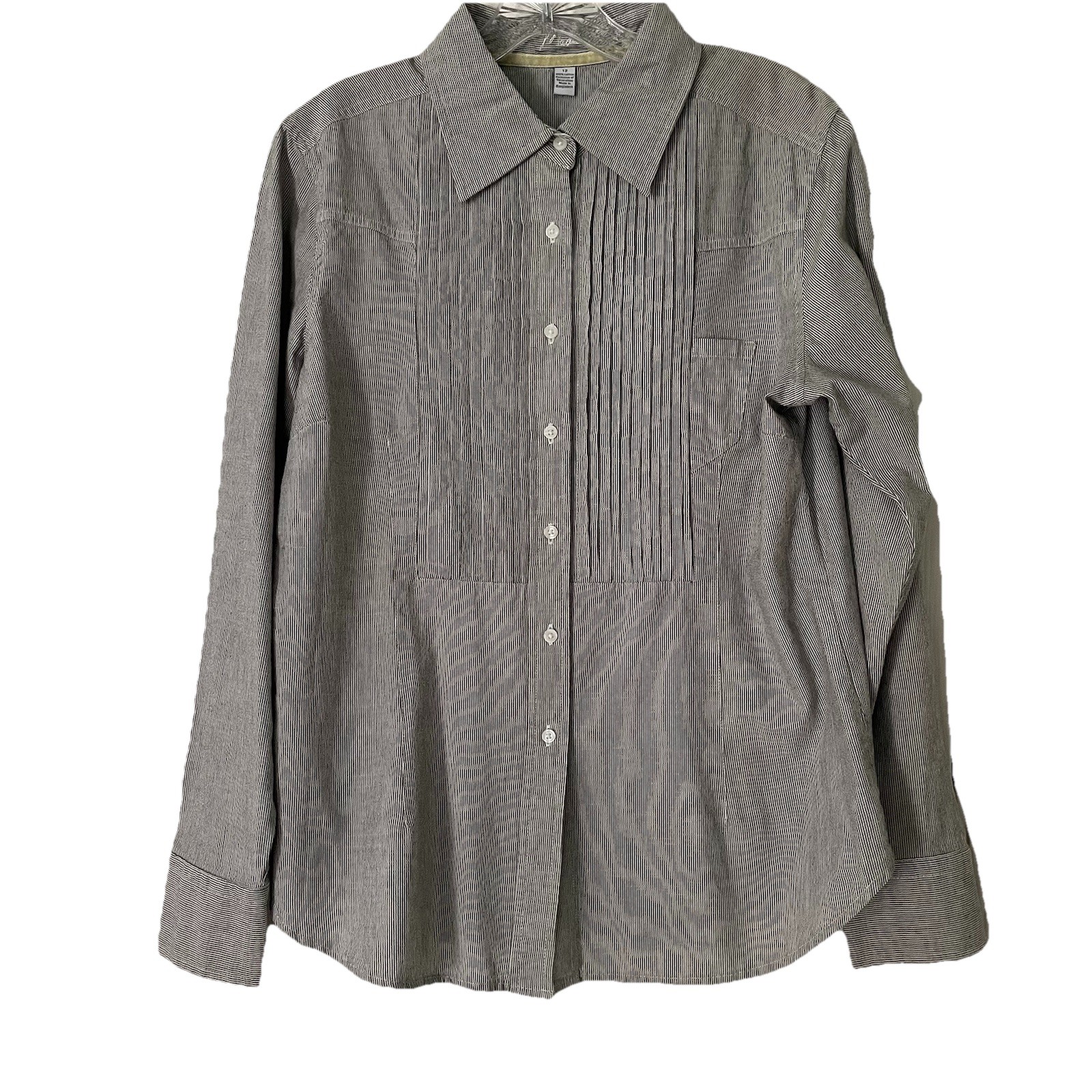 Madison Women’s Size 12 Button Up Pleated Front Gray Pinstriped Pocket Shirt