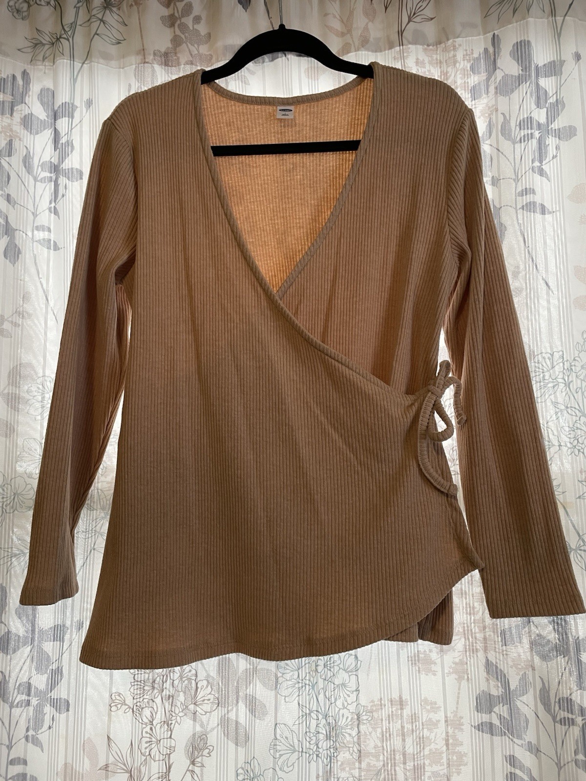 Old Navy Tan Faux Wrap 3/4 Sleeve Top Super Soft Size Large