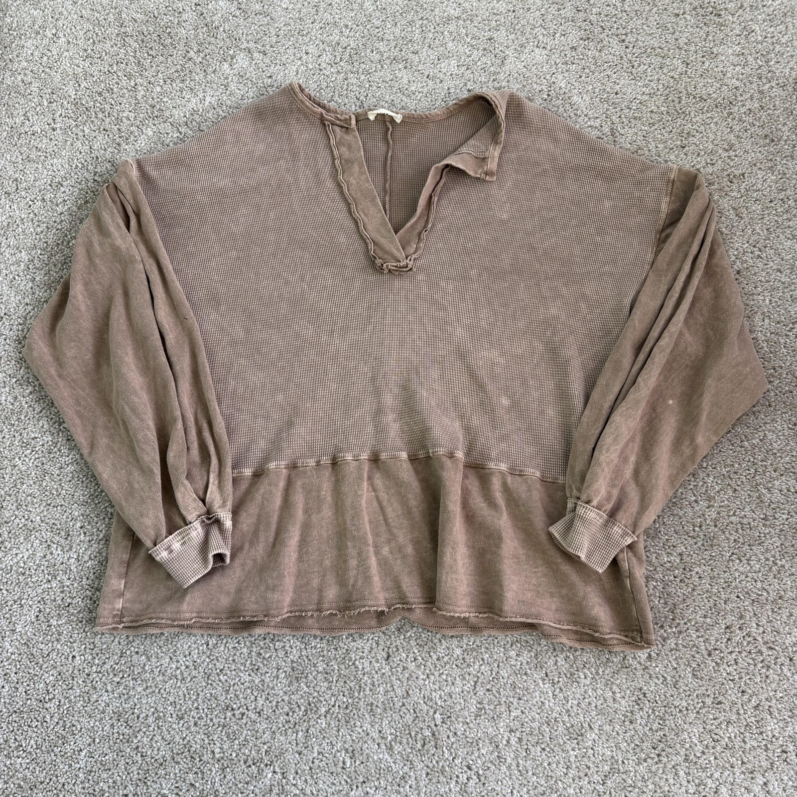 J. HER Blouse Womens Small Brown V Neck Ruffle Hem Long Sleeve Tunic Top