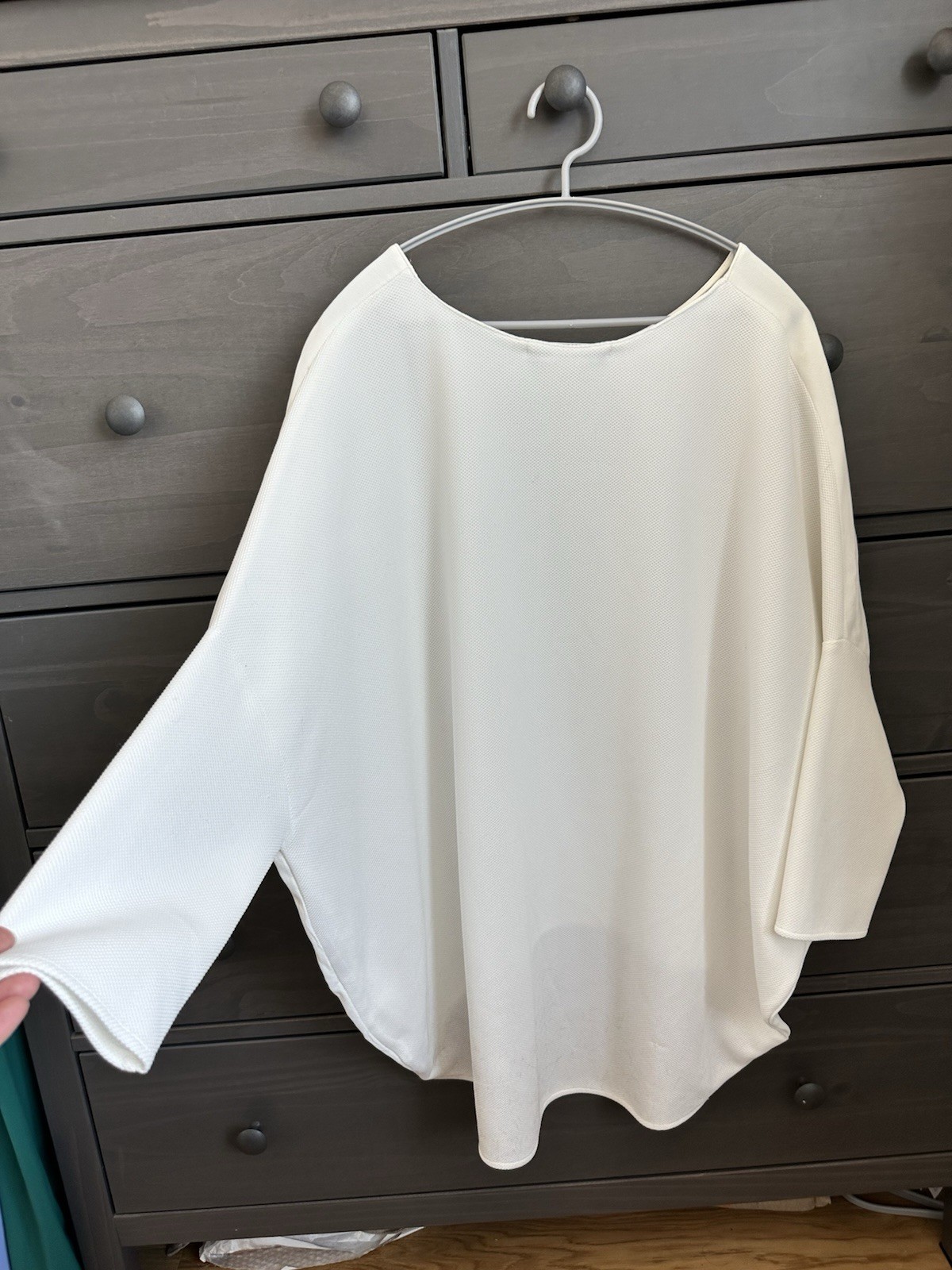 Uterqüe Ivory High Low Blouse M Viscose Front Textured 3/4 Sleeves Oversized