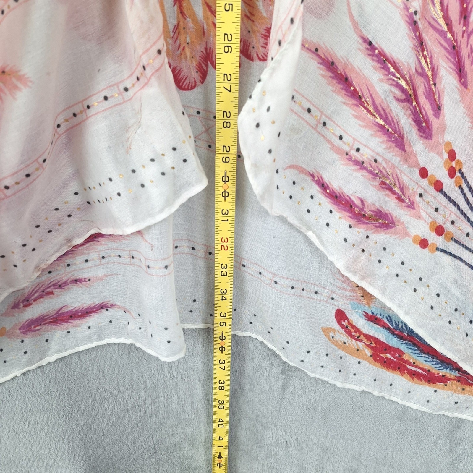 Womens Kimono M/L White Boho Duster Floral Whimsical Coastal Festival Open Front