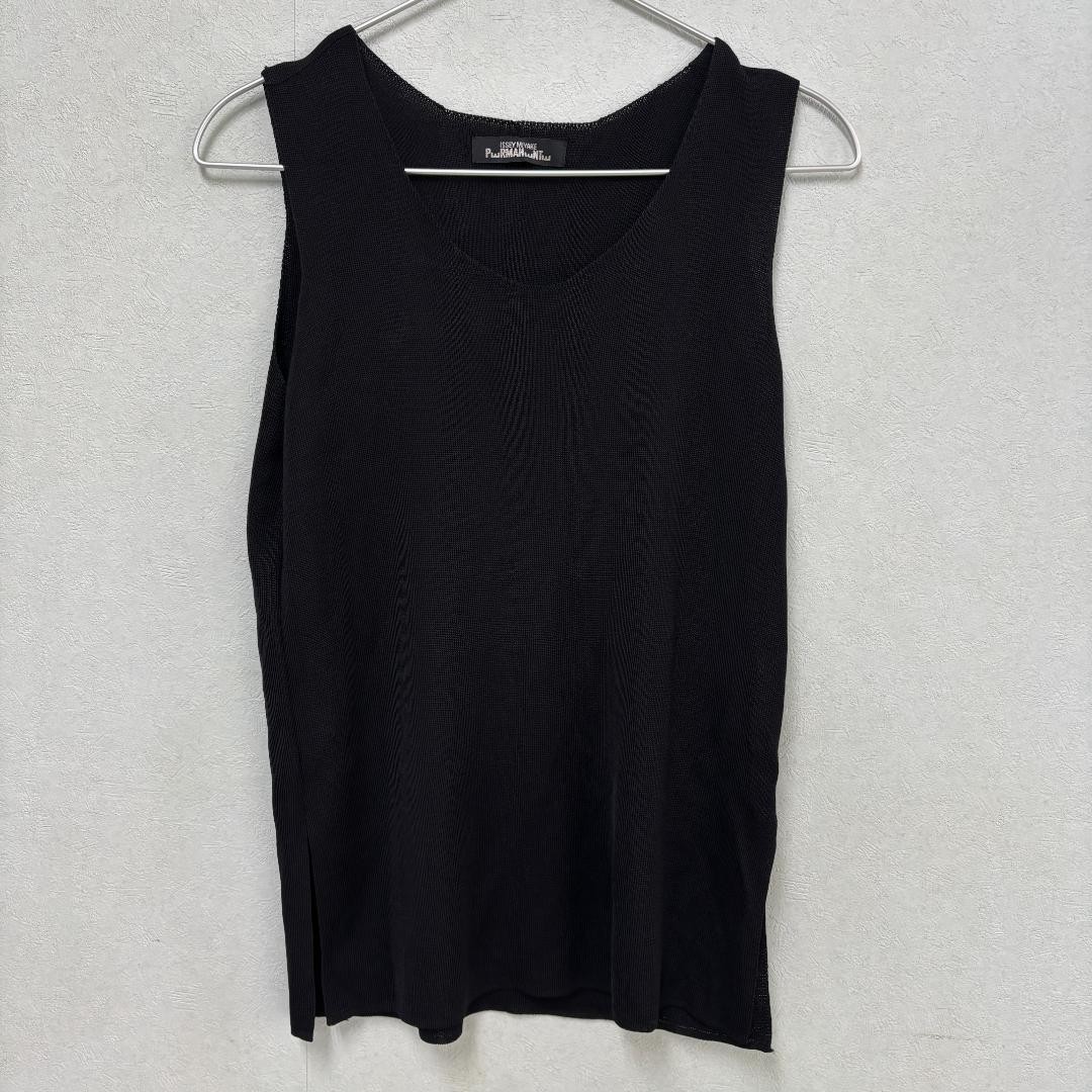 ISSEY MIYAKE Plein Sud Sleeveless Tops Women Black Genuine