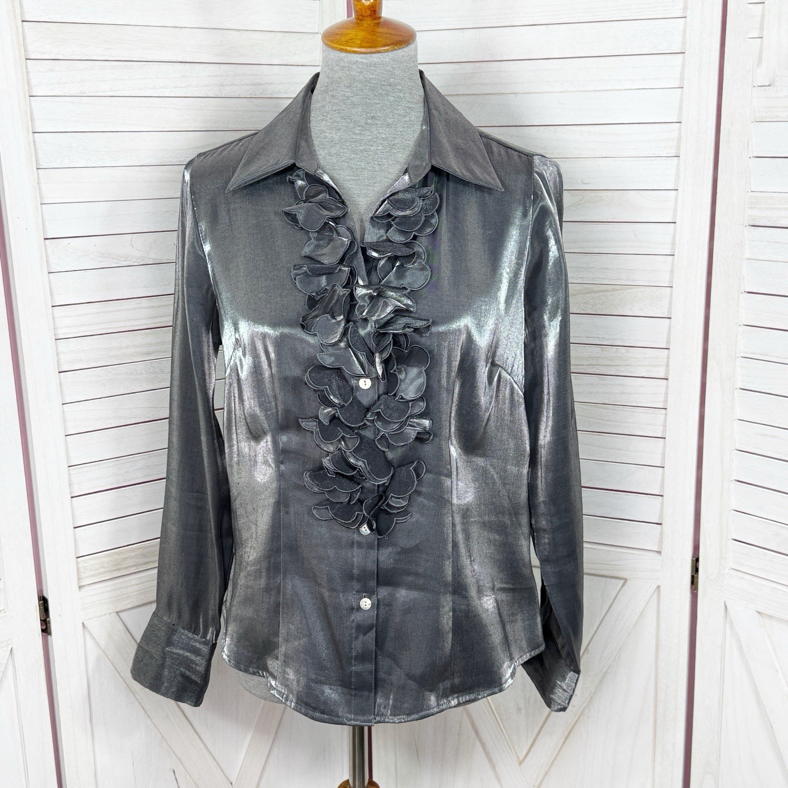 Agora Blouse Medium Silver Metallic Ruffle Front Button Up Shirt Whimsigoth Poet