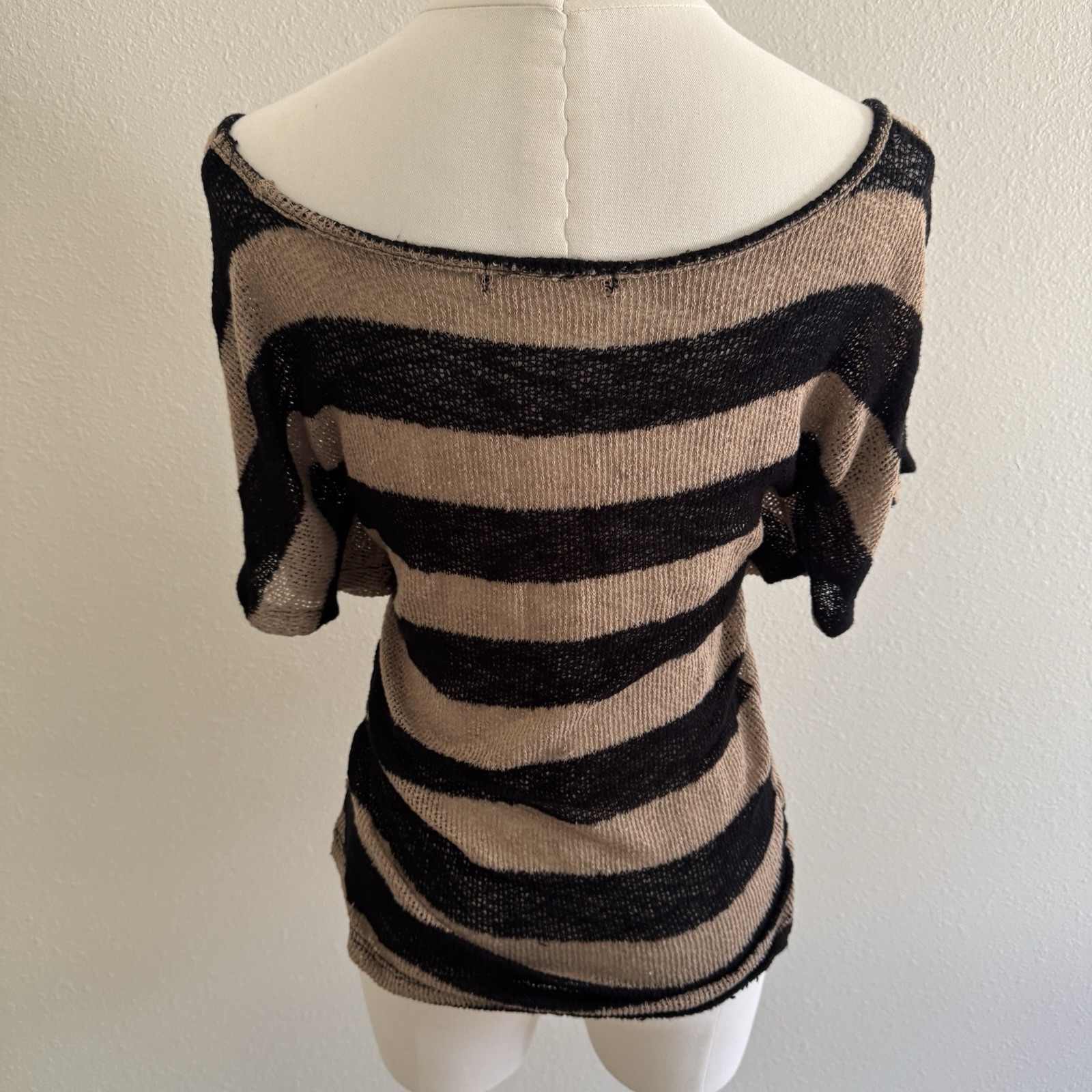 Vintage Y2K Crochet Knit Semi-Sheer Black Tan Stripe Top Size Xs/S Grunge Goth
