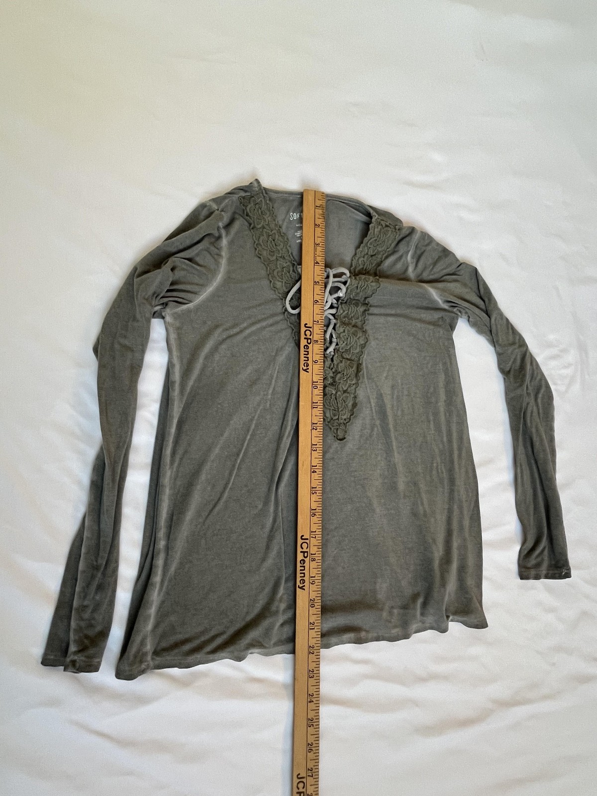 American Eagle Soft & Sexy Shirt Womens Small Gray Lace Up V Neck Tee Top
