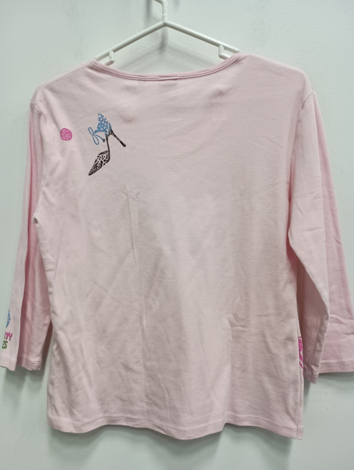 Jess & Jane Womens Better In Heels Novelty Top Medium Pink Shoe Print Artsy