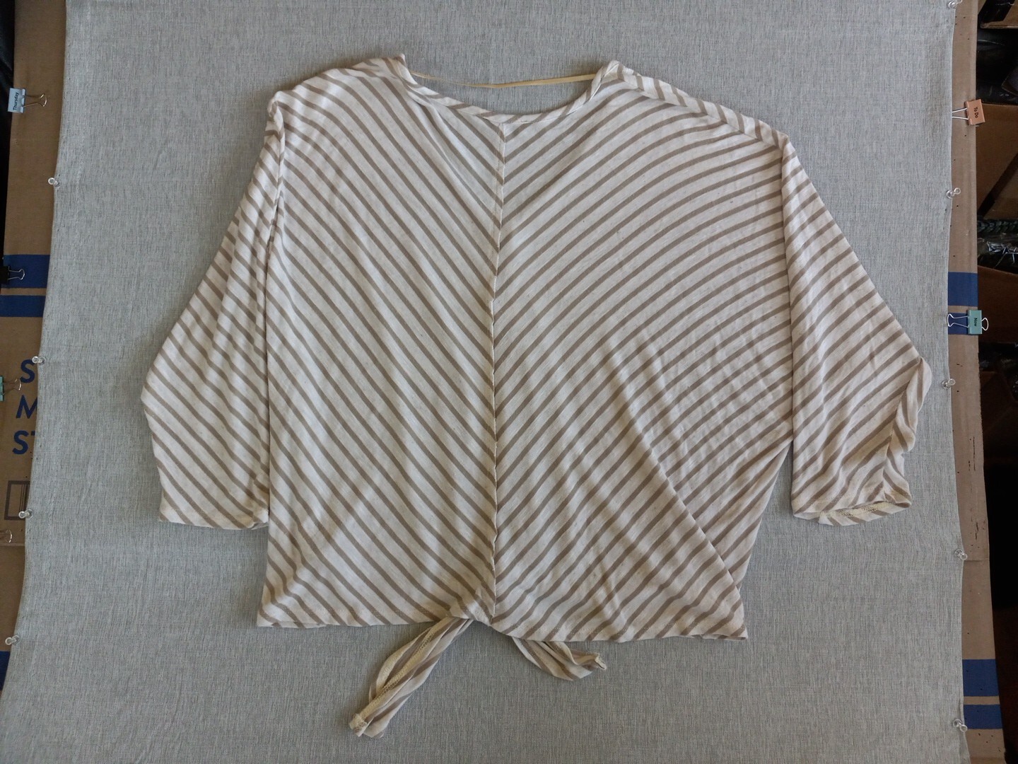 Democracy Womens Large Stretch Blended Fabric Knot Waist Buttons Striped Blouse