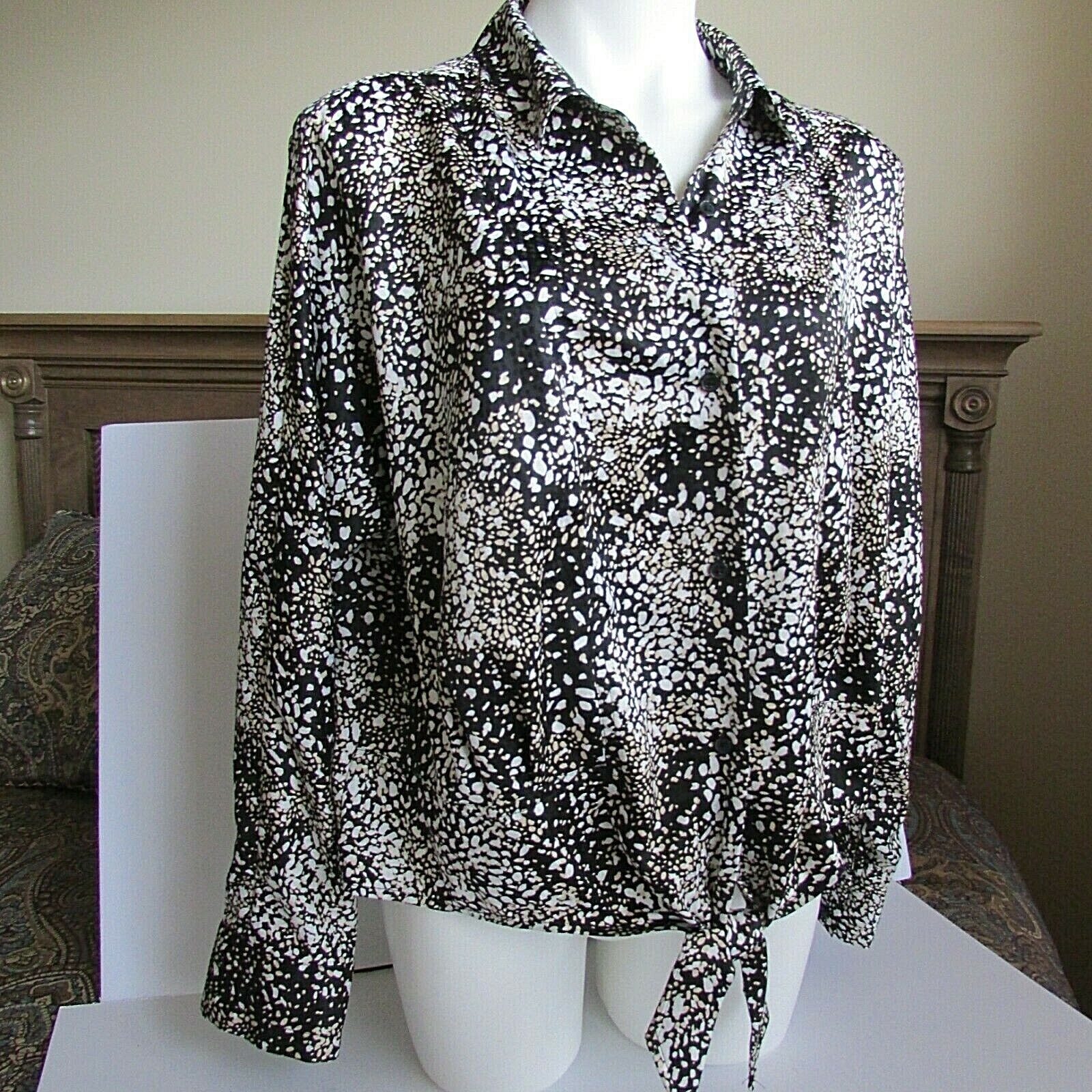 Nine West Silky Button/Tie Front black taupe animal print button Blouse XL-nwot