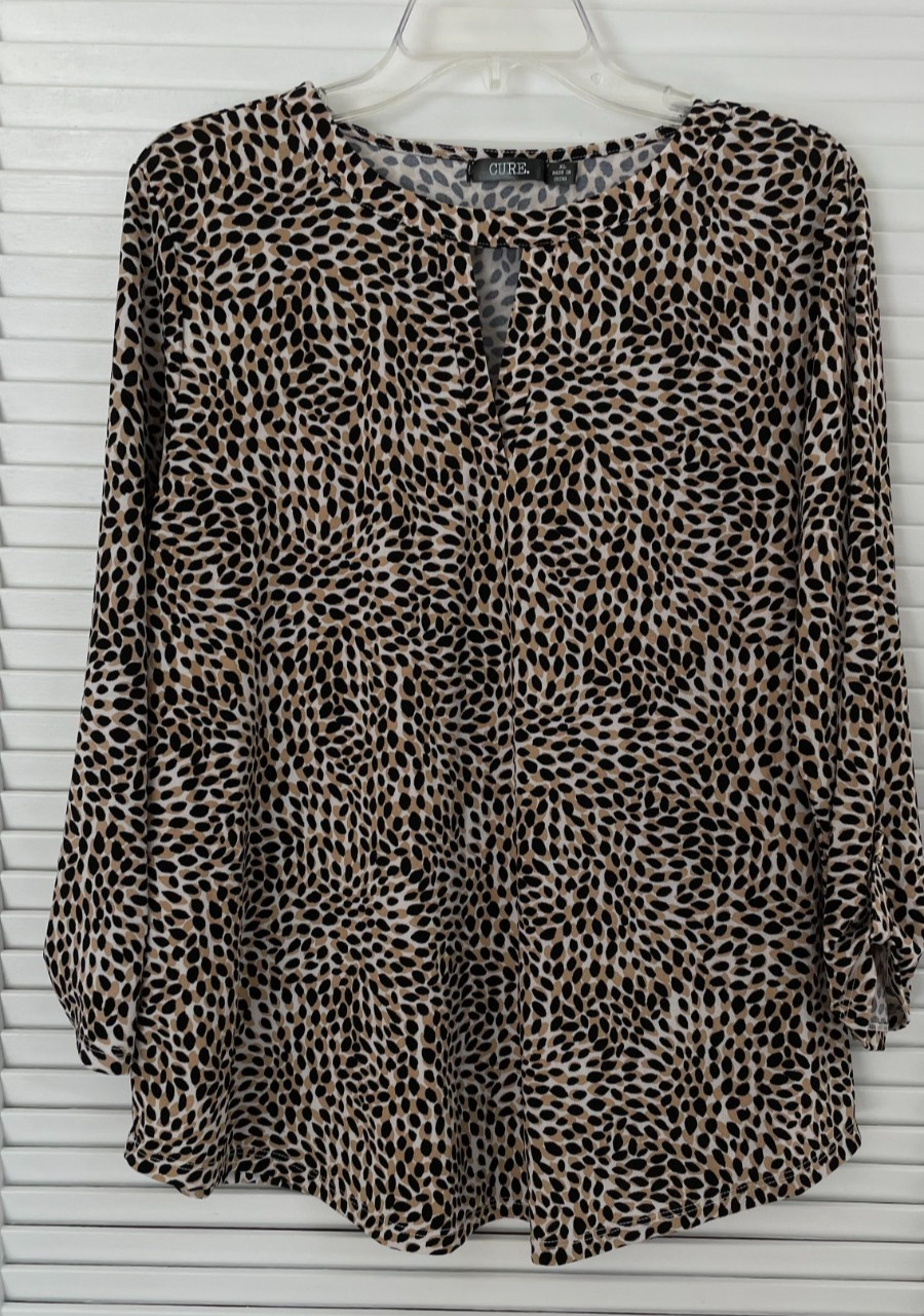 The Cure Printed 3/4 Sleeve Blouse Keyhole Split Neckline Size XL NWT