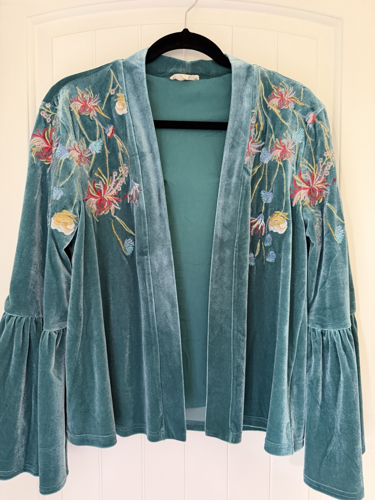 Mystree Women’s Blue Velvet Embroidered Floral Kimono Cardigan Top Size M
