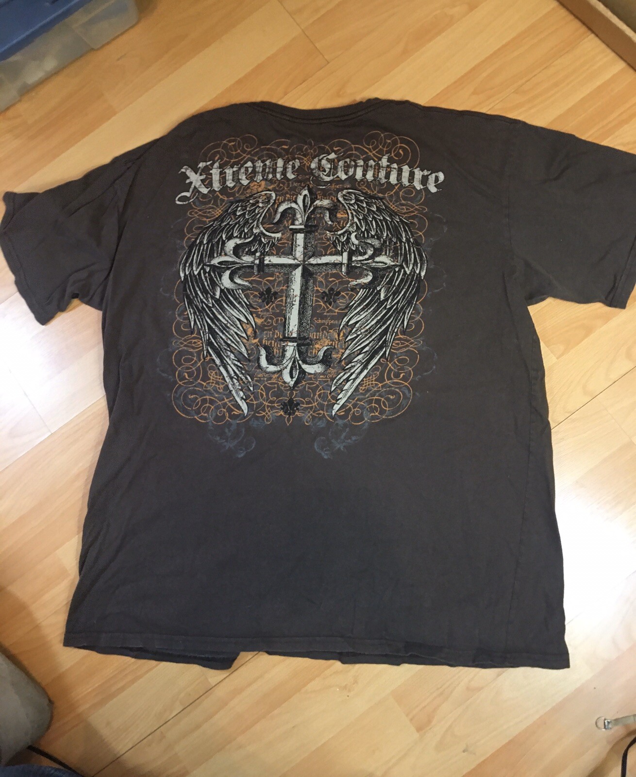 Xtreme Couture Women’s Dbl Sided Graphic T-Shirt Short Slv Brown Crosses 2XL