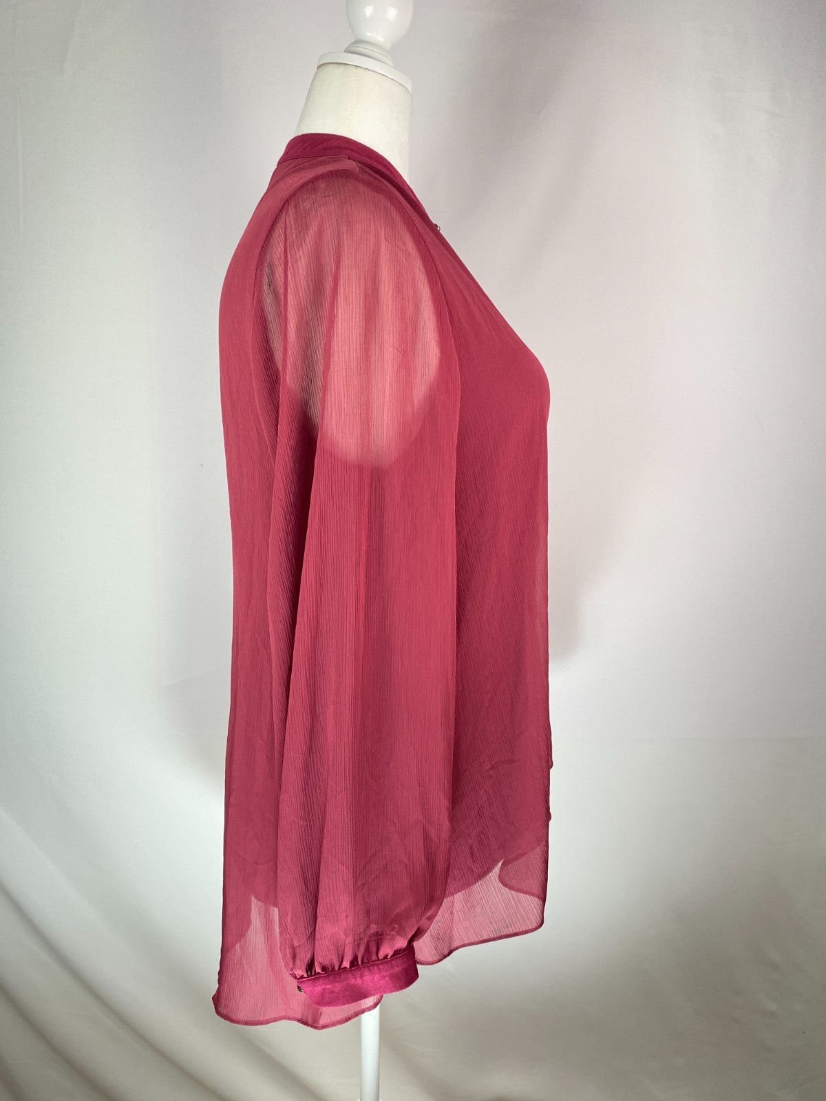 Soft Surroundings Sz XL Toggle Buttons Burgundy Sheer Overlay Blouse High Low
