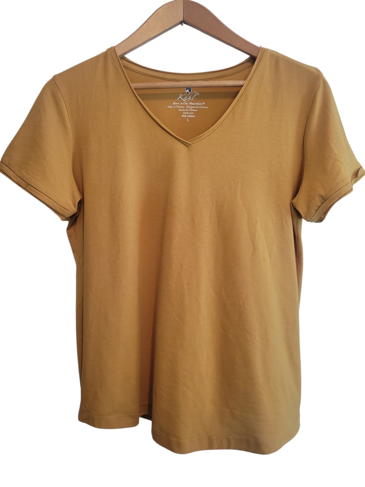 KUHL Women’s Short Sleeve V-neck Tee Size M