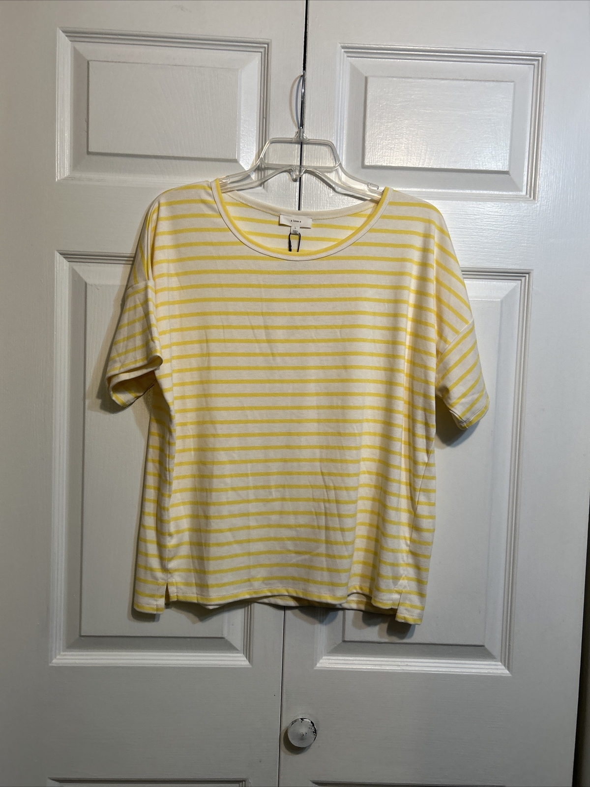 NWT a LOVES a Striped Yellow and White Short Sleeve Knit Top Size L Large