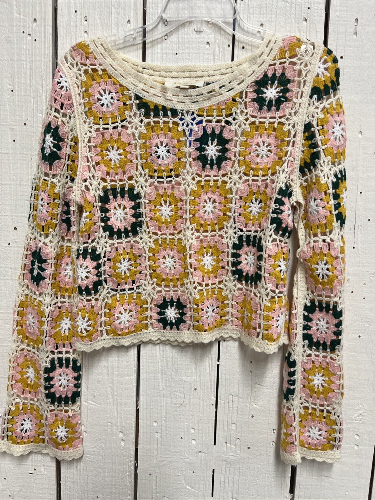 Rebellion Top Crochet Size M Cream Multicolor Long Sleeves Round Neck Boho C133