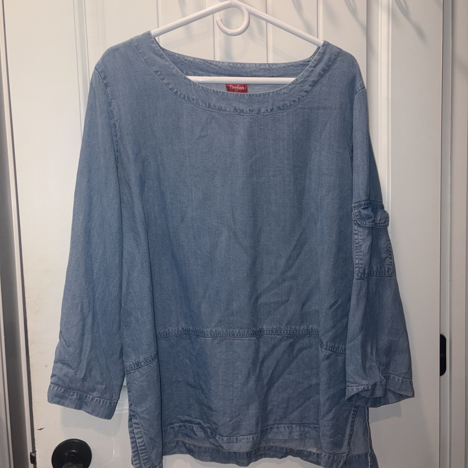 Woman’s 1X Bundle Of Four Various Brands And Style Shirts