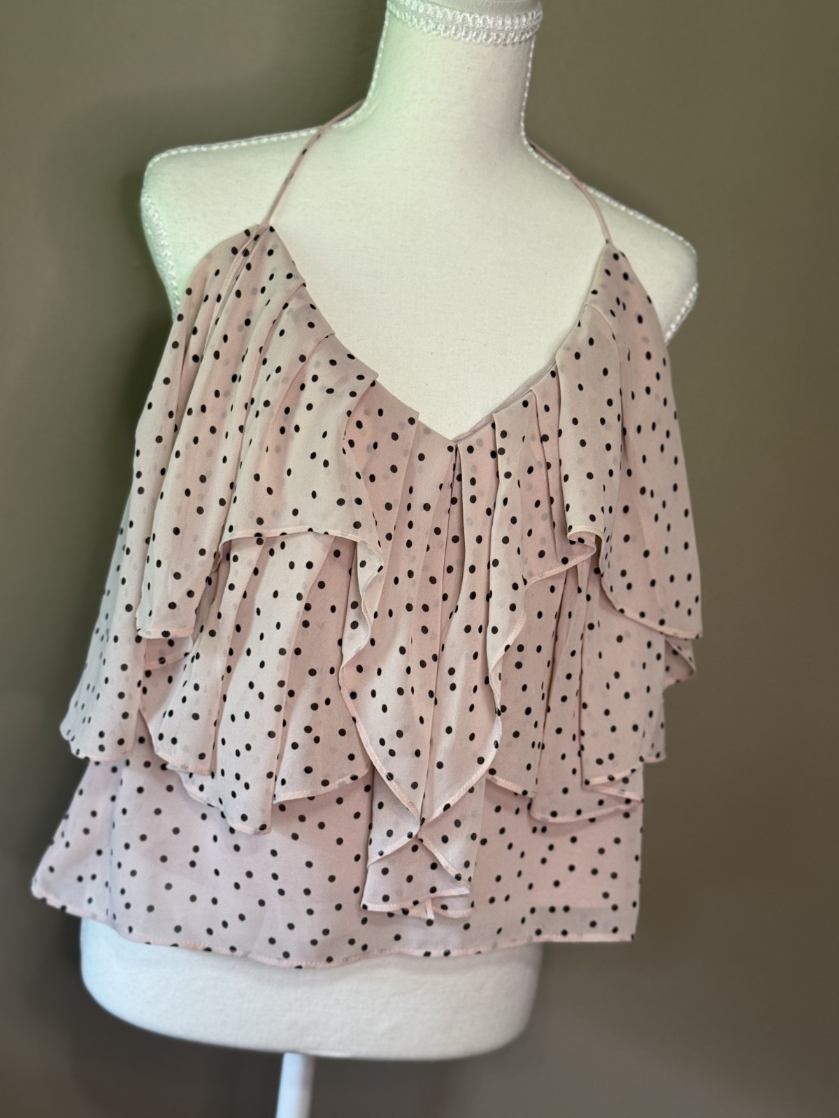 NWT WAYF Halter Ruffled Cami SIze M
