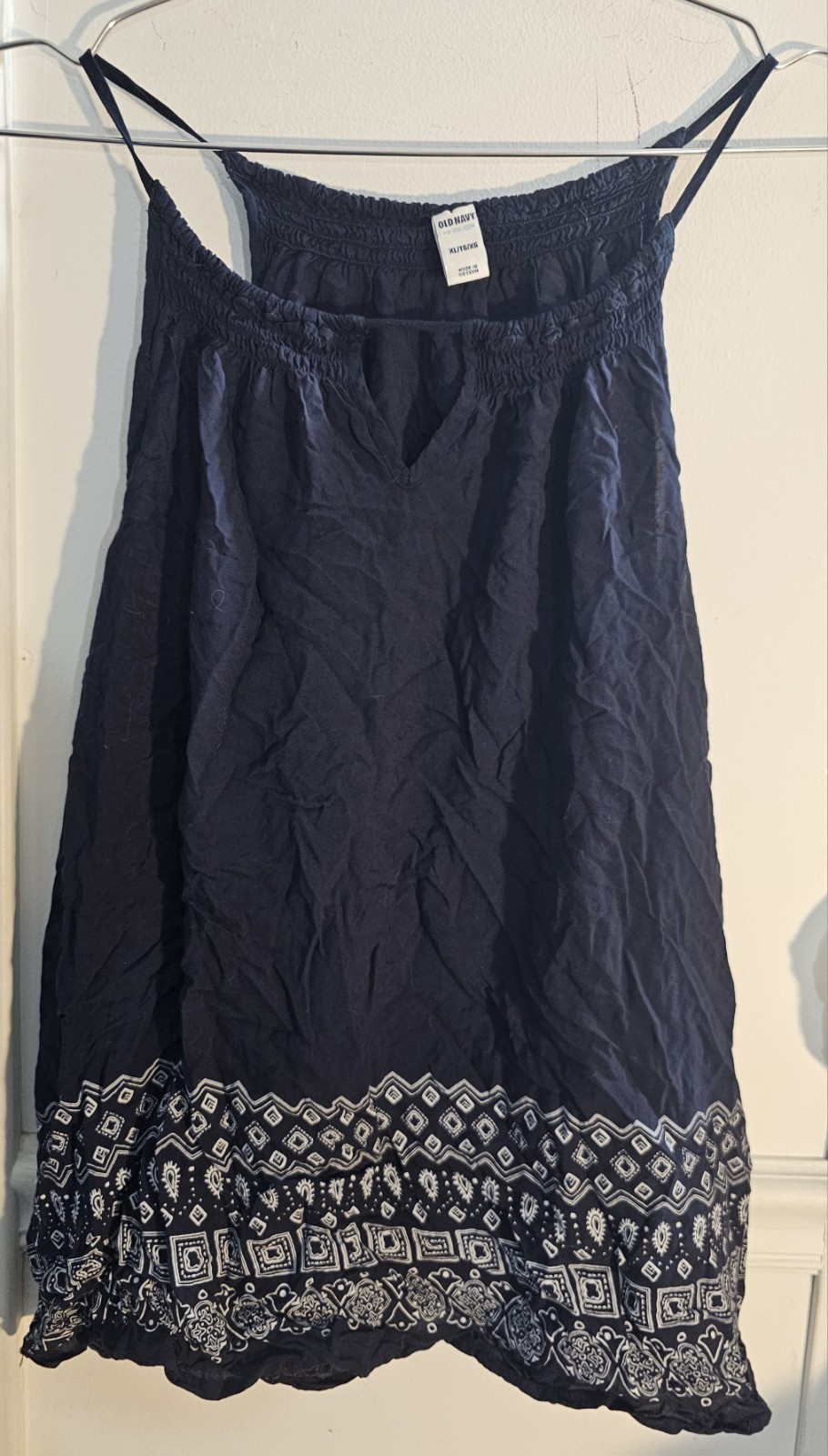 Old Navy Blue With Bottom Geometric Design Keyhole Top XL